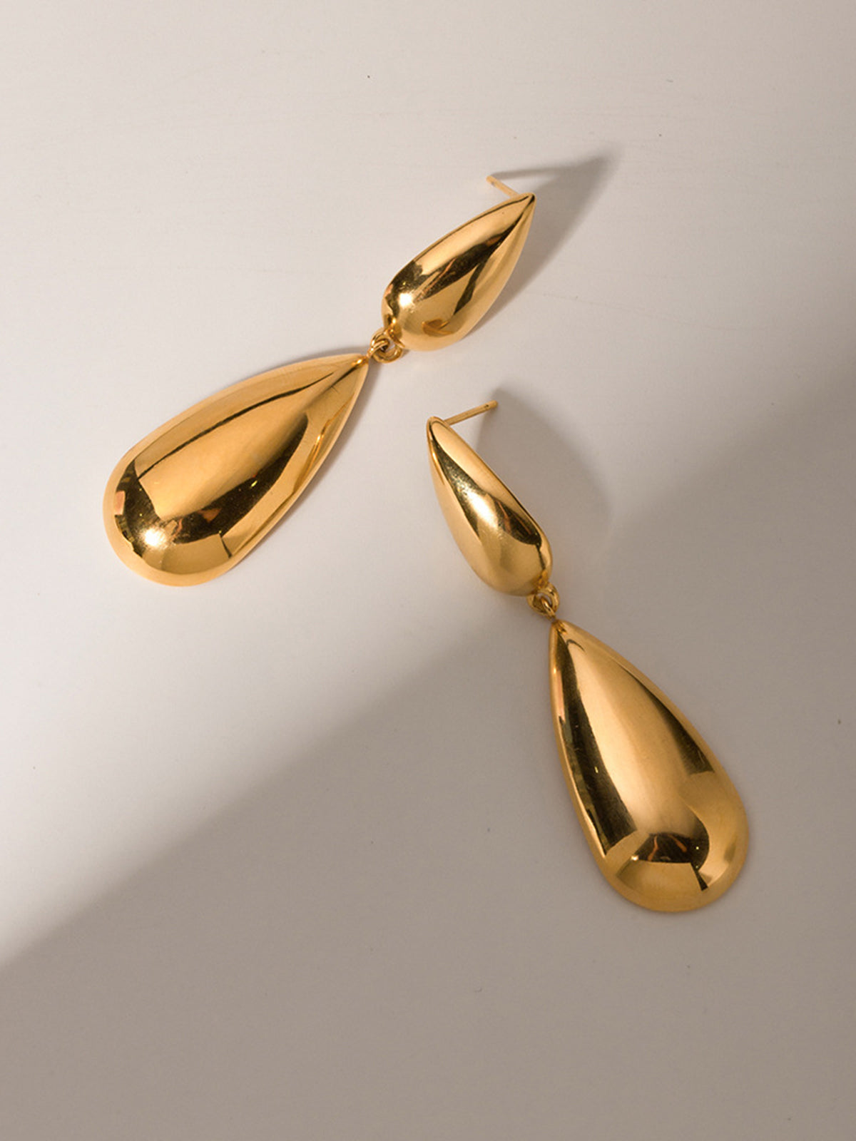 Double Teardrop Earrings for Elegant Evening Wear