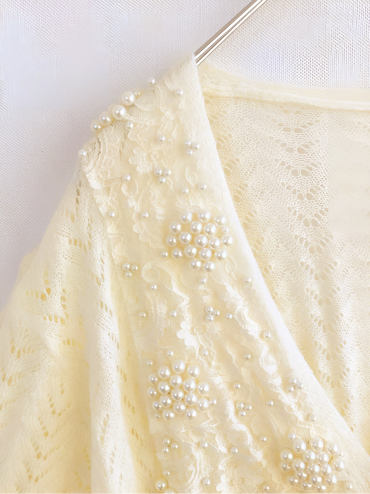 Romance Pearl Beaded Cardigan with Elegant Lace Details