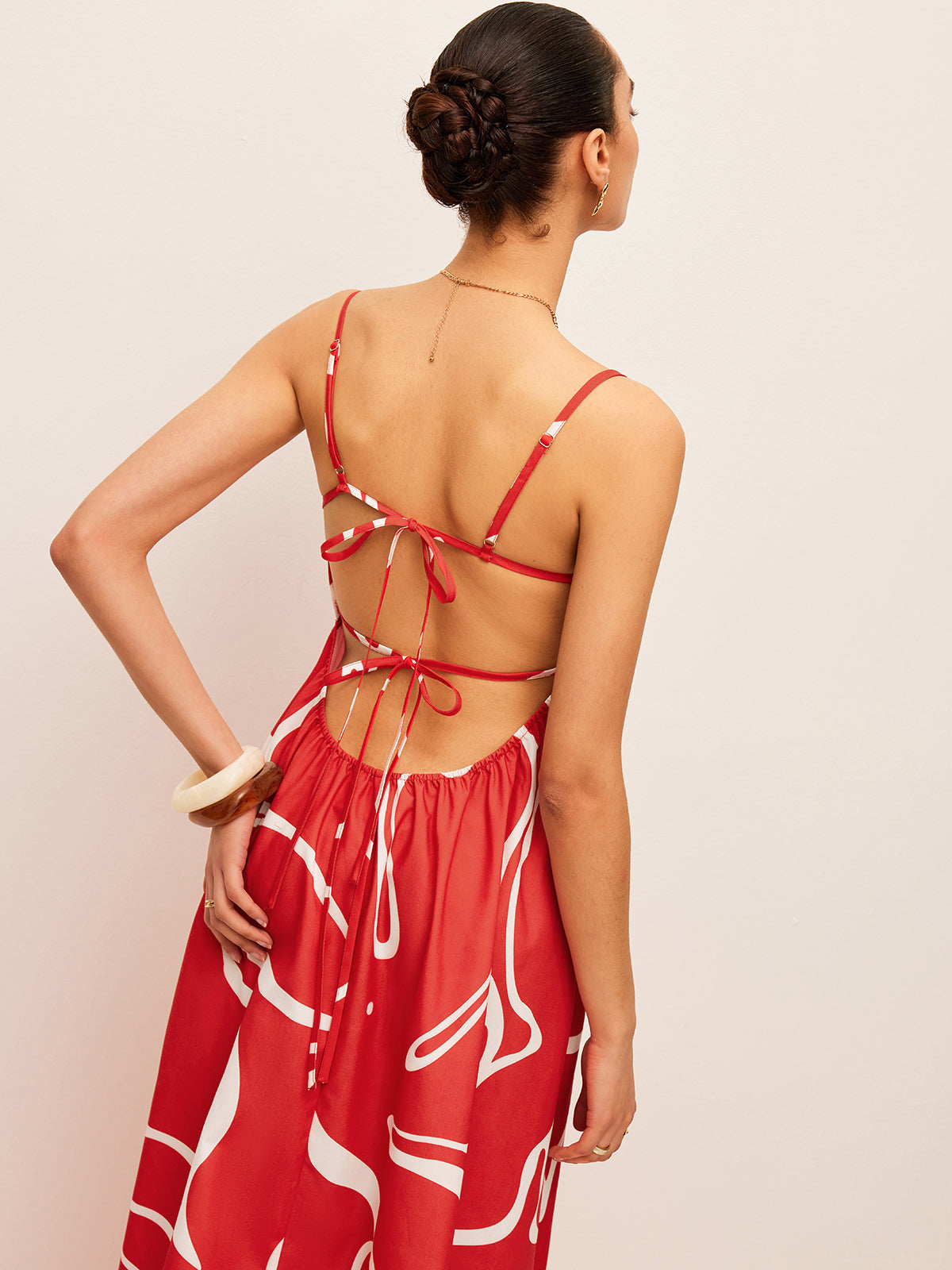 Printed Back Tie Detail Dress with Elegant Floral Pattern