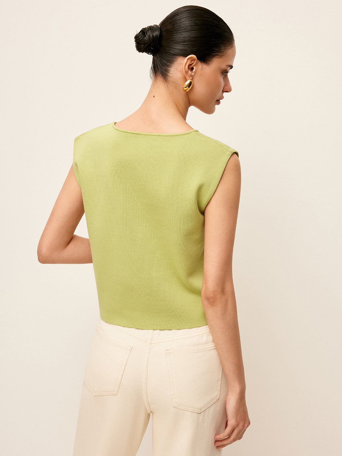 Metal Detail Knit Top with Long Sleeves and Crew Neck