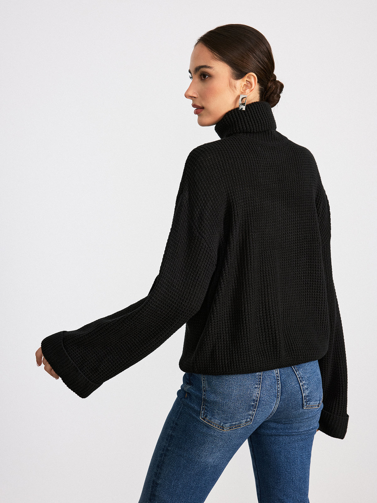 Turtleneck Waffle-Knit Long Sleeve Sweater | Cozy Winter Essential Pullover