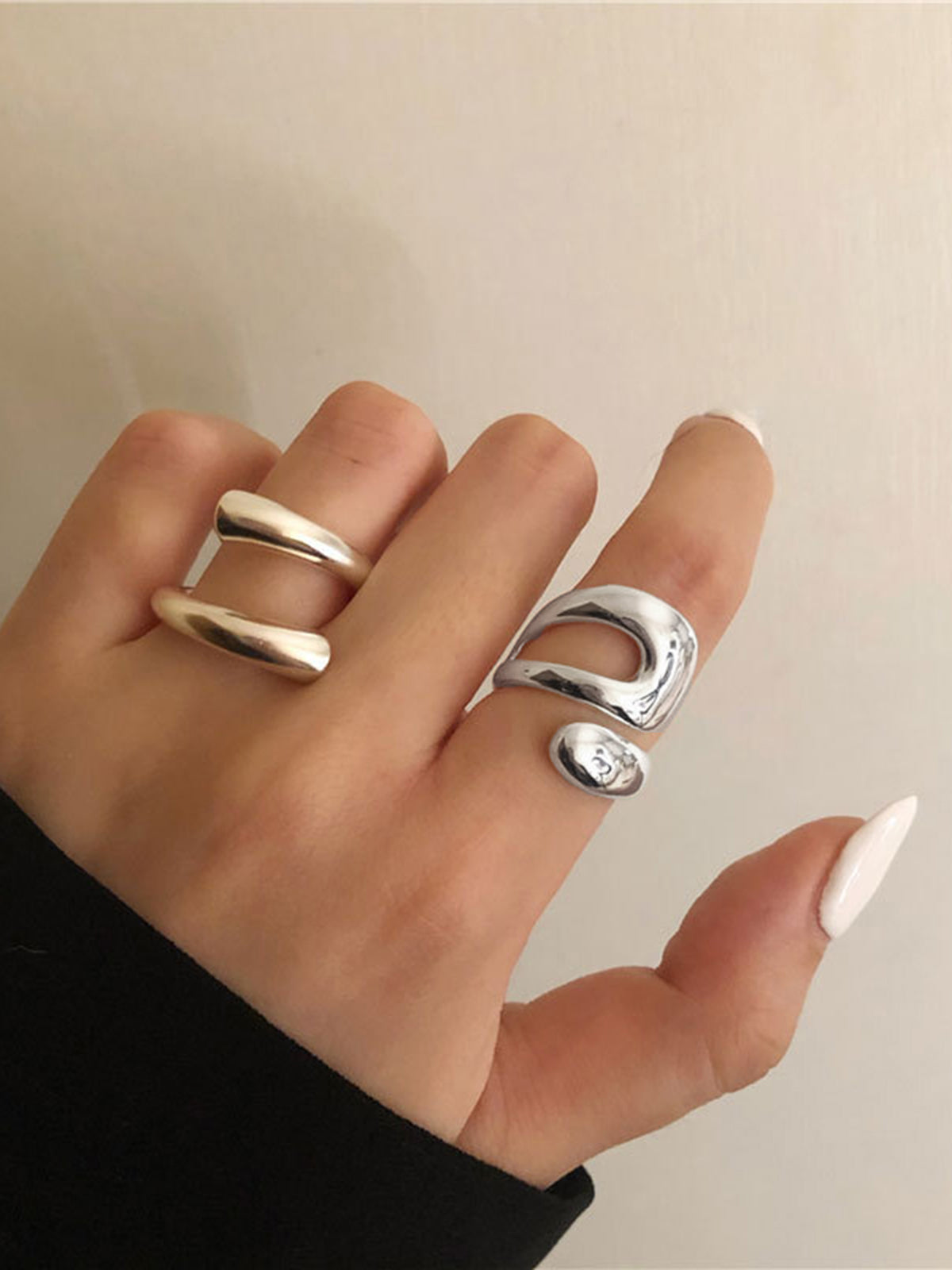 Hidden Feelings Ring Spark Emotional Connections in Jewelry
