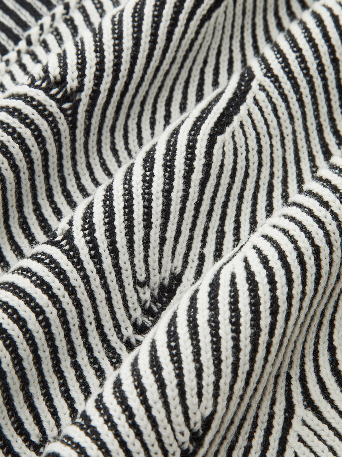 Crew Neck Wave-Knit Sweater for Comfortable Layering