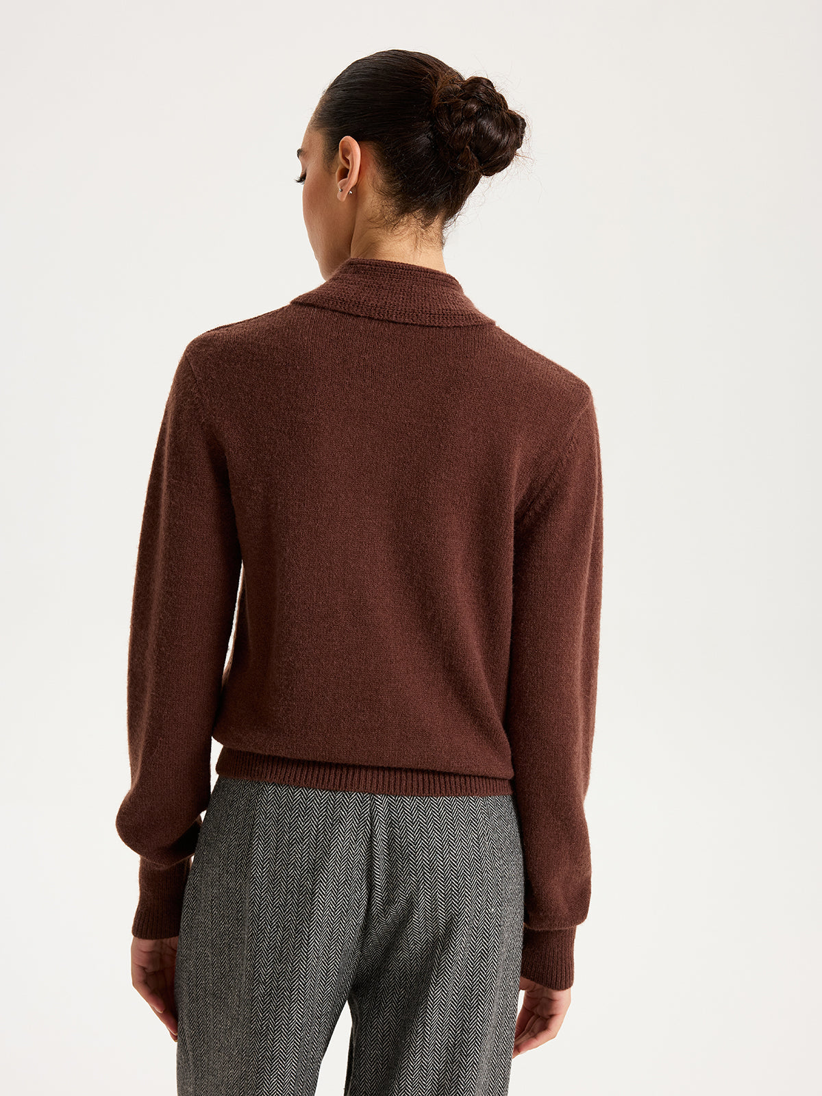 Tie-Neck Metal Button Knit Cardigan with Stylish Ribbed Trim