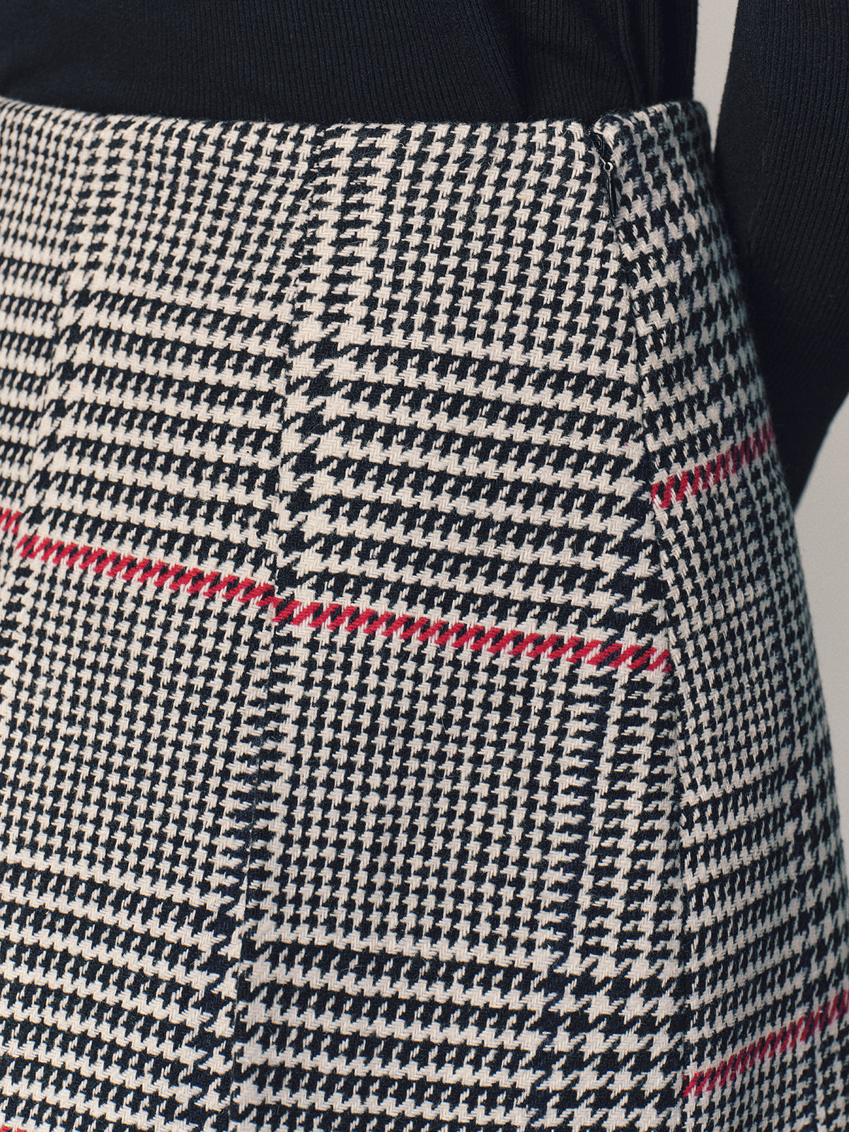 Double Belt Accent Houndstooth Mini Skirt for Women Trendy Winter Wear