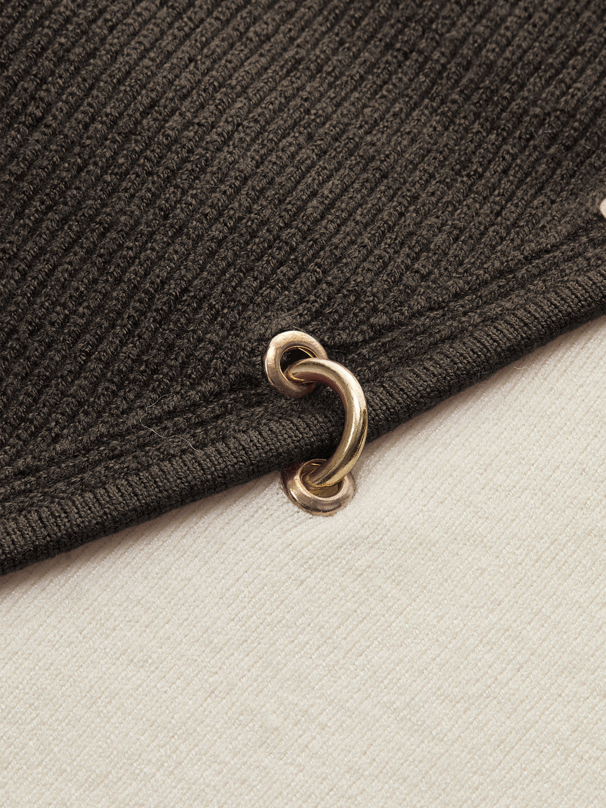 Metal Detail Color-Block Long Sleeve Knit Top, Casual Stylish Women's Fall Apparel
