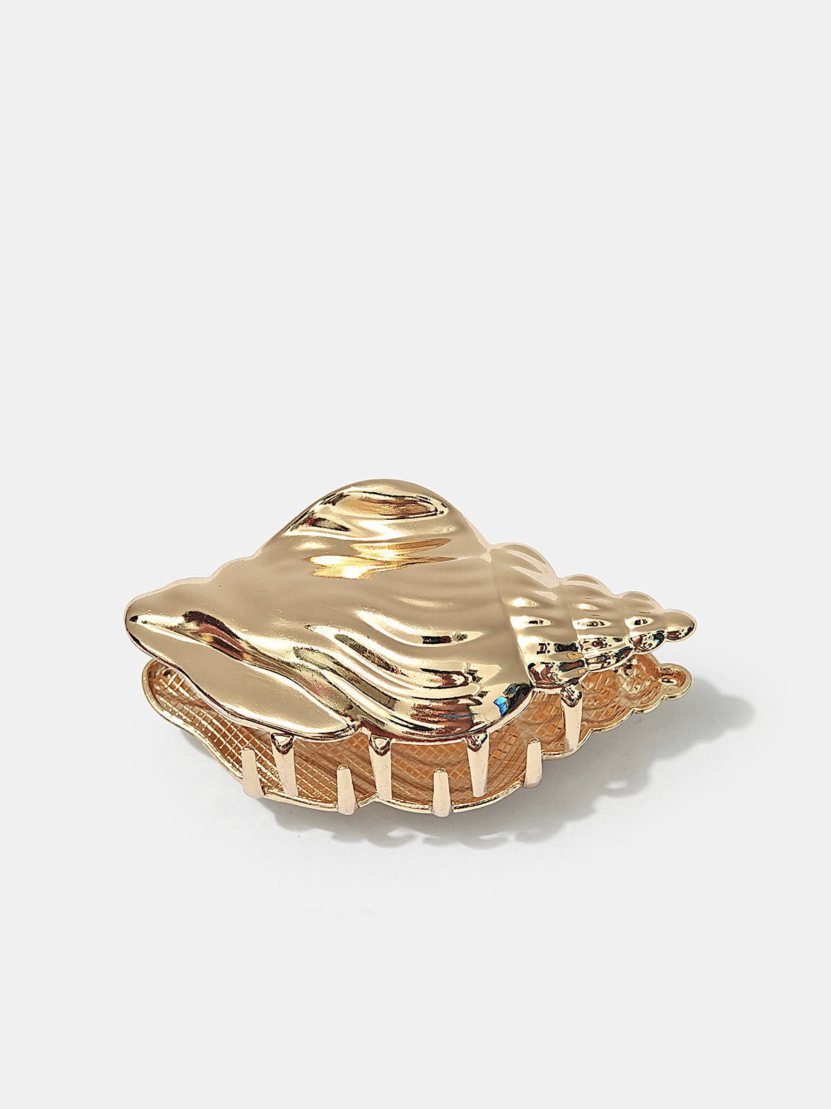 Conch Shell Shaped Metal Hair Claw for Stylish Updos and Hairstyles