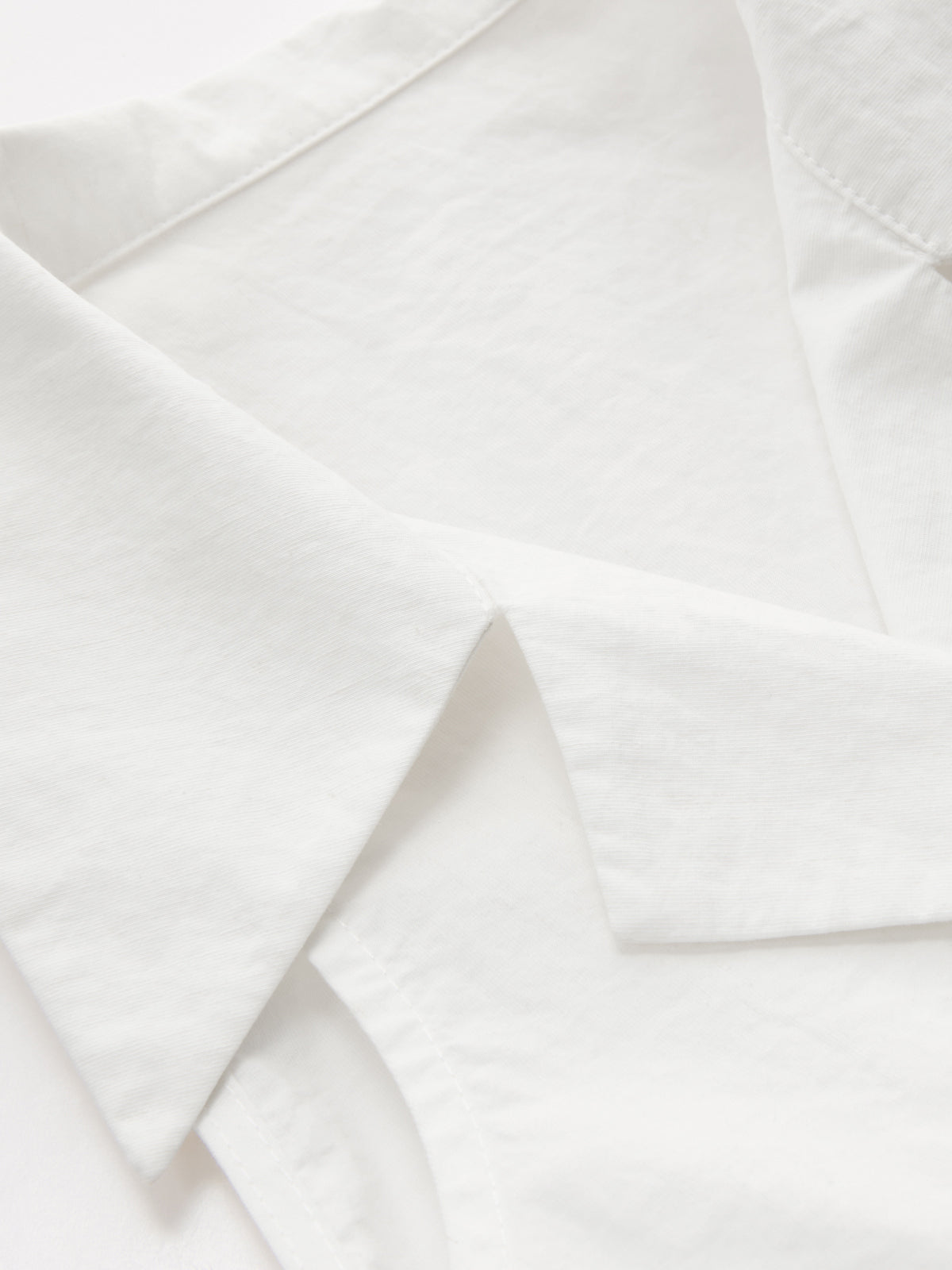 Collared Sleeveless Knotted Cropped Blouse - Trendy Women's Summer Fashion Top