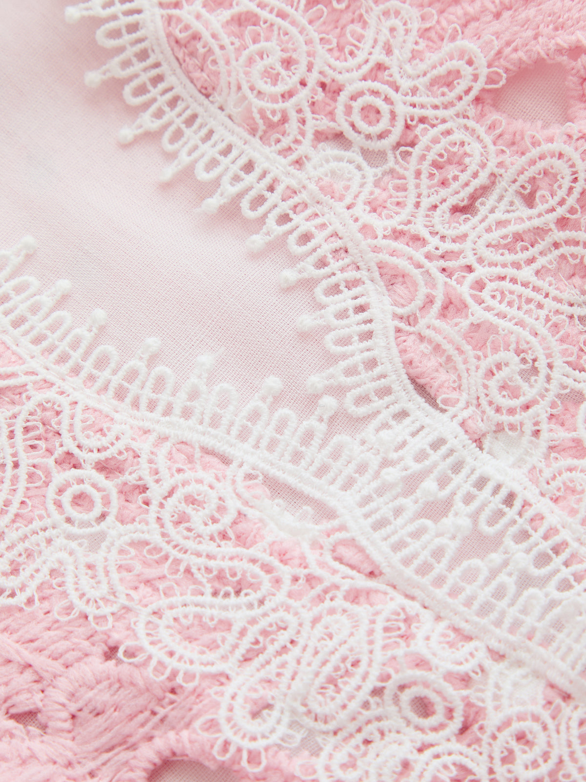 V-Neck Guipure Lace Peplum Top & Shorts Set for Elegant Evenings