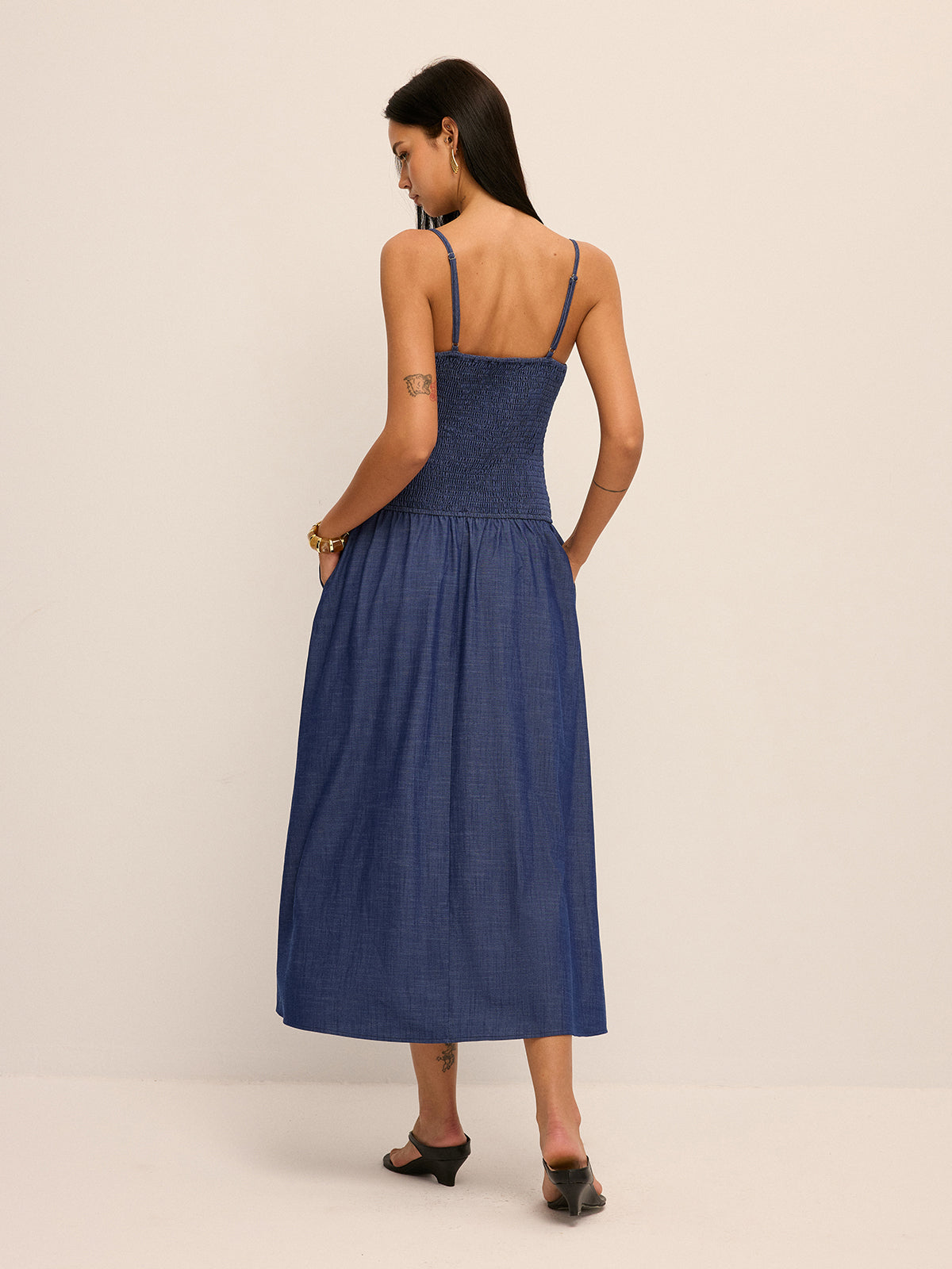 Smocked Bodice Cami Midi Dress for Summer Casual Style