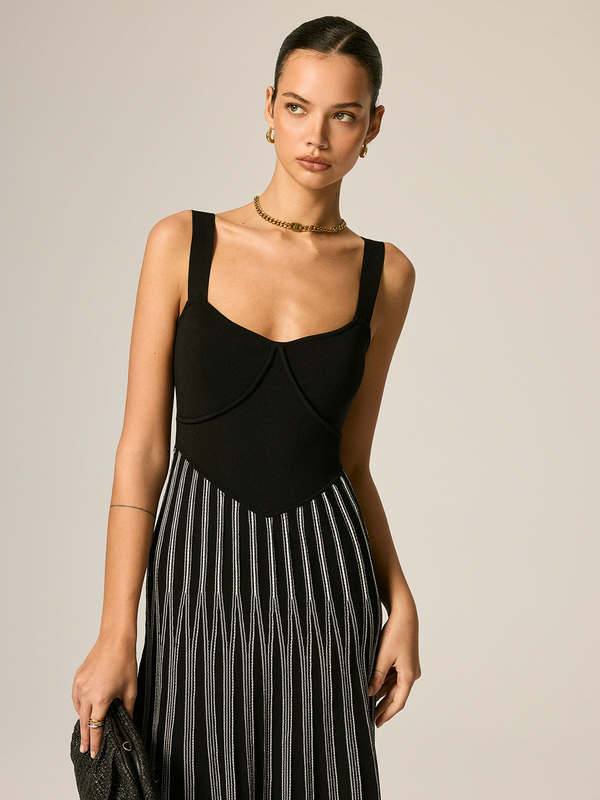 Slim Fit Striped Knit Maxi Dress for Casual Summer Wear