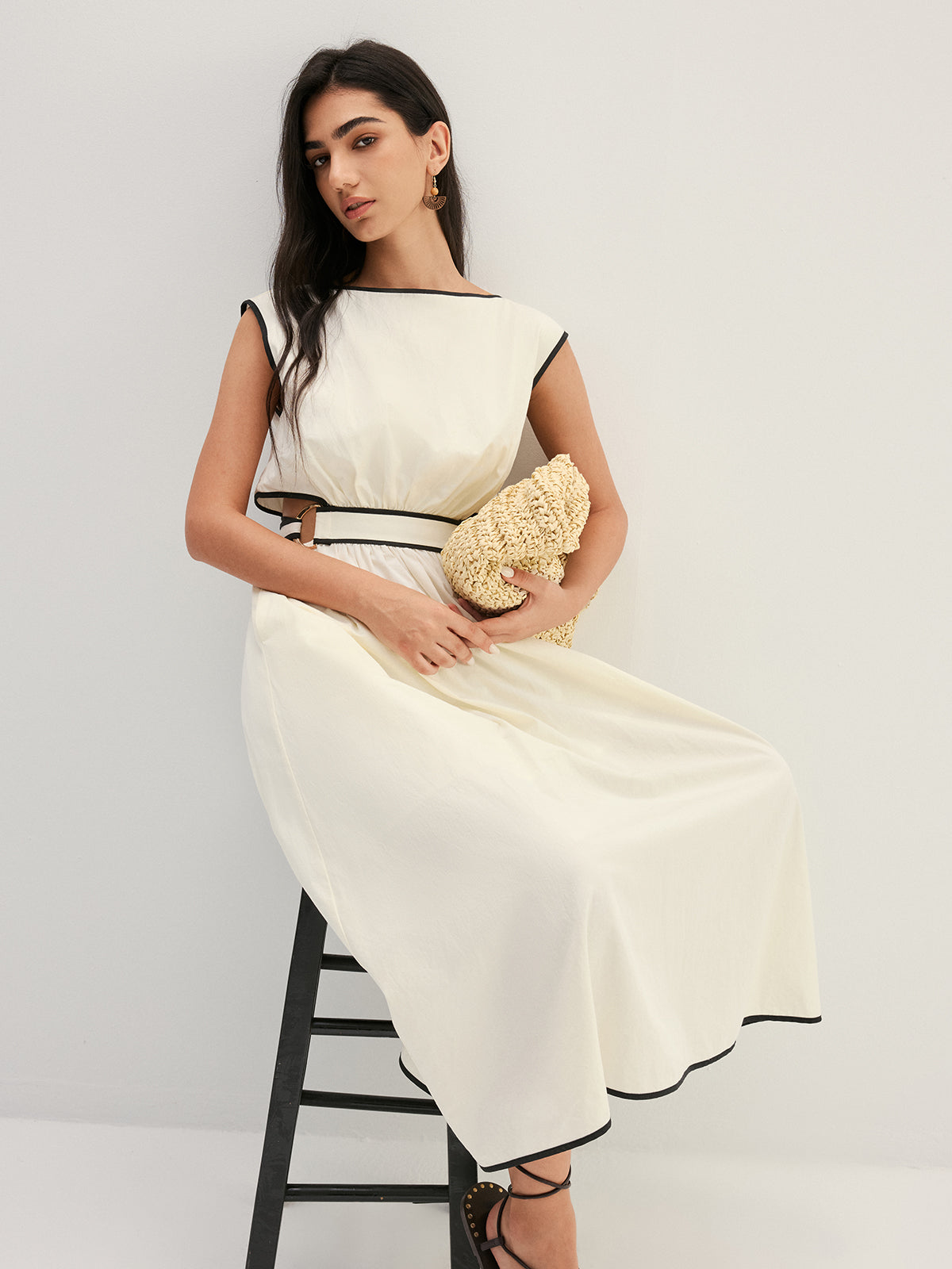 Contrast Trim Cutout Tie Back Midi Dress with Sleeveless Design