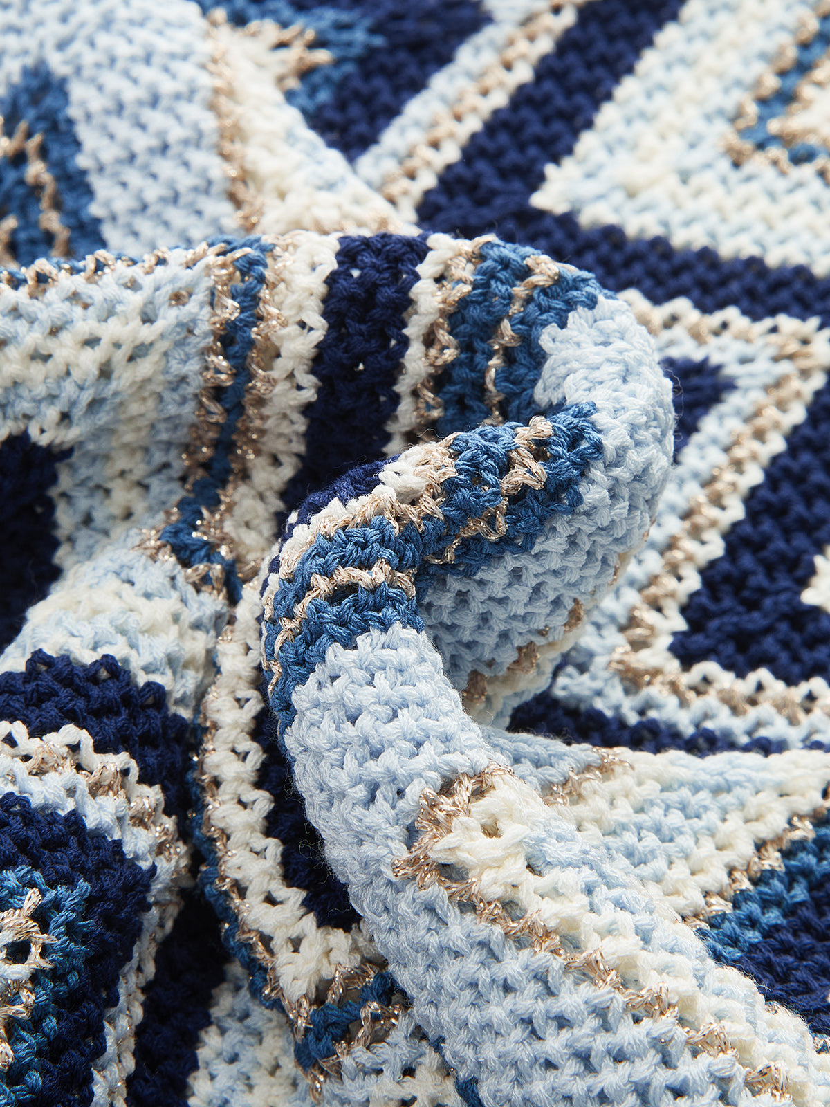 Zigzag Wave Crochet Sleeveless Knit Tank Top for Summer Casual Wear