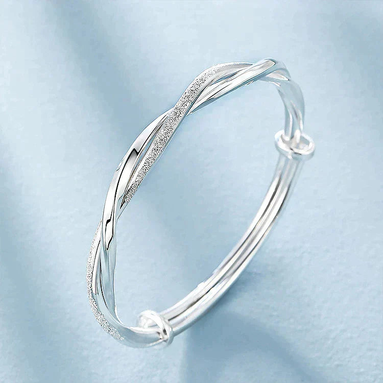 Koadclo | Elegant Woven Silver Bracelet
