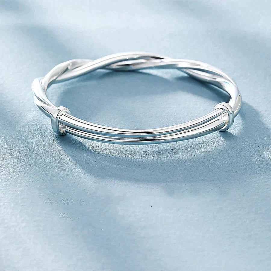 Koadclo | Elegant Woven Silver Bracelet