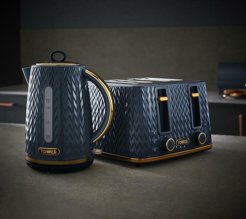 TOWER Empire Blue Jug Kettle, 4 Slice Toaster, Bread Bin & Canisters Matching Set in Midnight Blue with Brass Accents