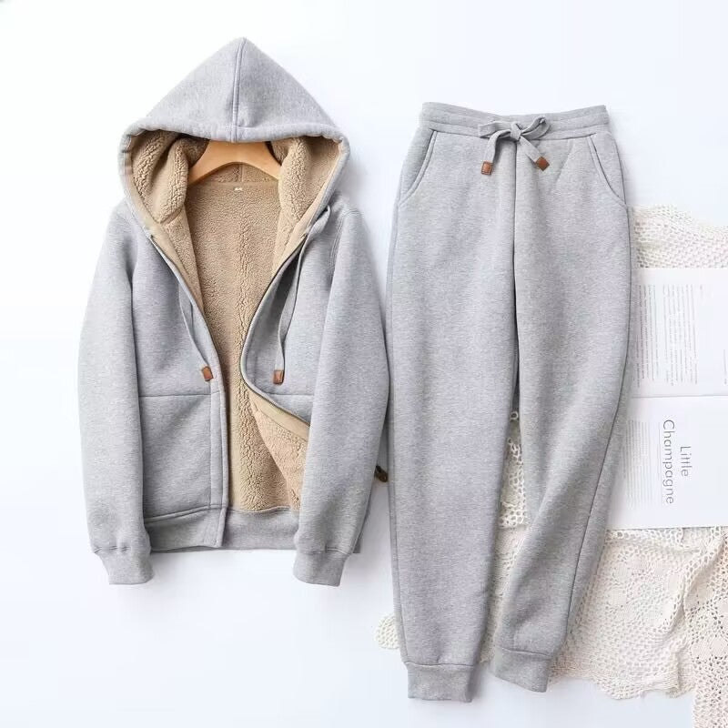 Aspena | Women’s Winter Hoodie & Jogger Set