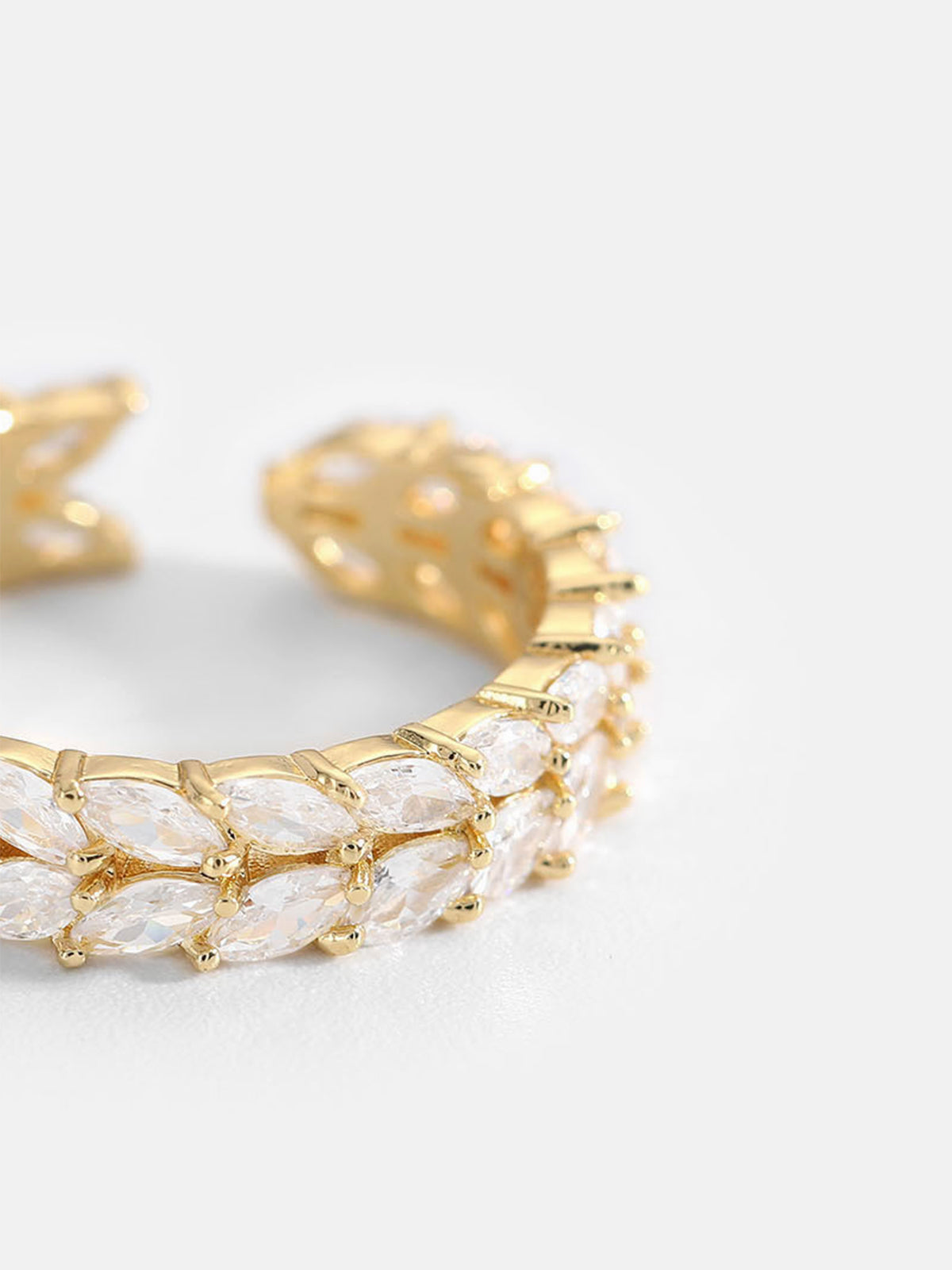 Spring Leaves Ring: Elegant, Adjustable, Nature-Inspired Accessory