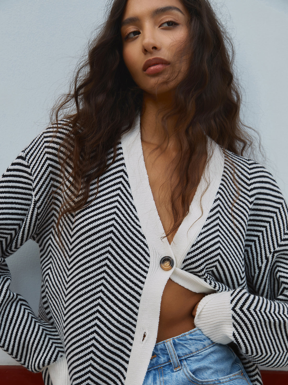 Oversized Herringbone Cardigan with Cozy Knit Texture