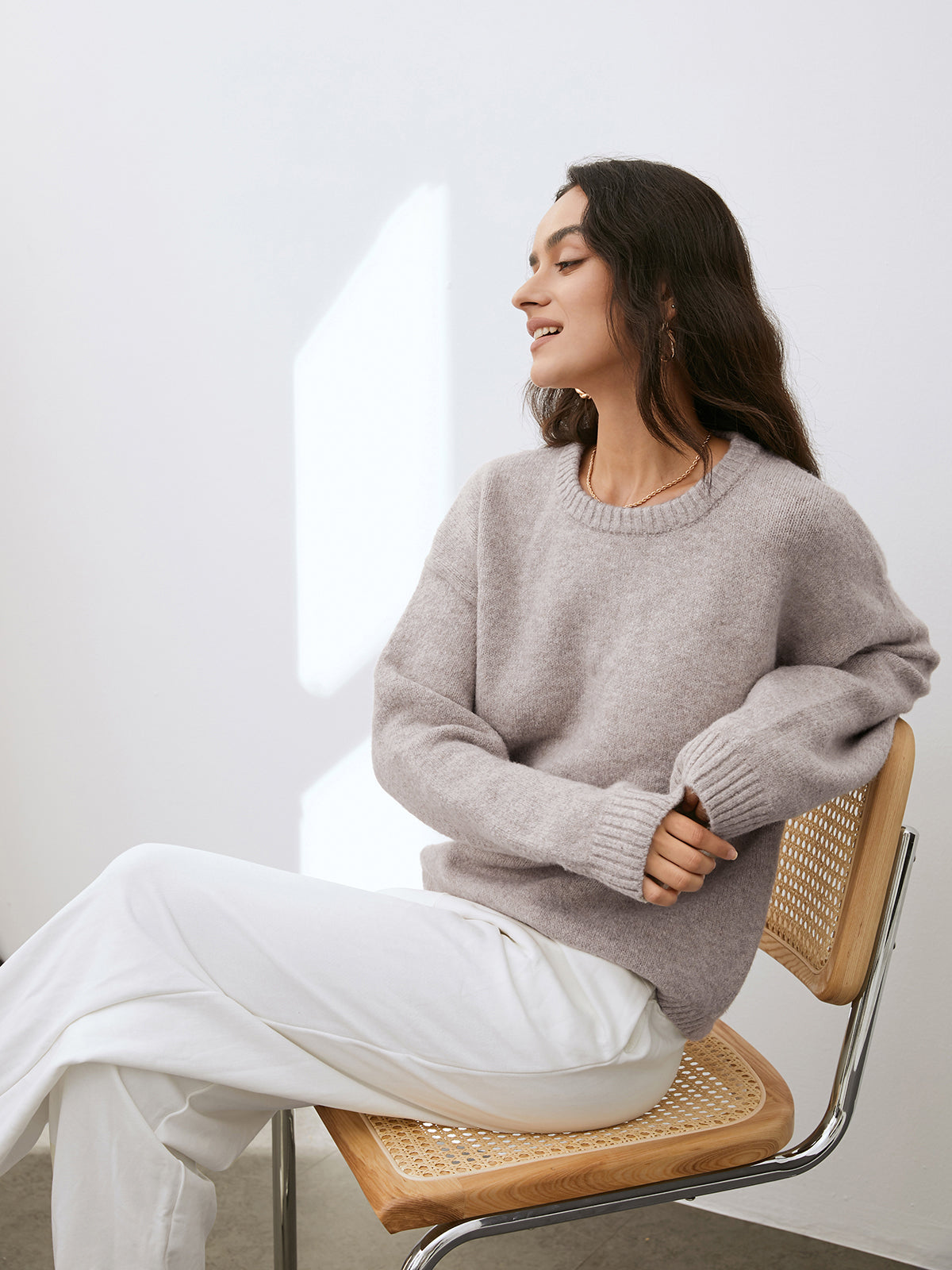 Lightweight Cloud Weather Pullover Sweater for All Seasons Outdoor Comfort