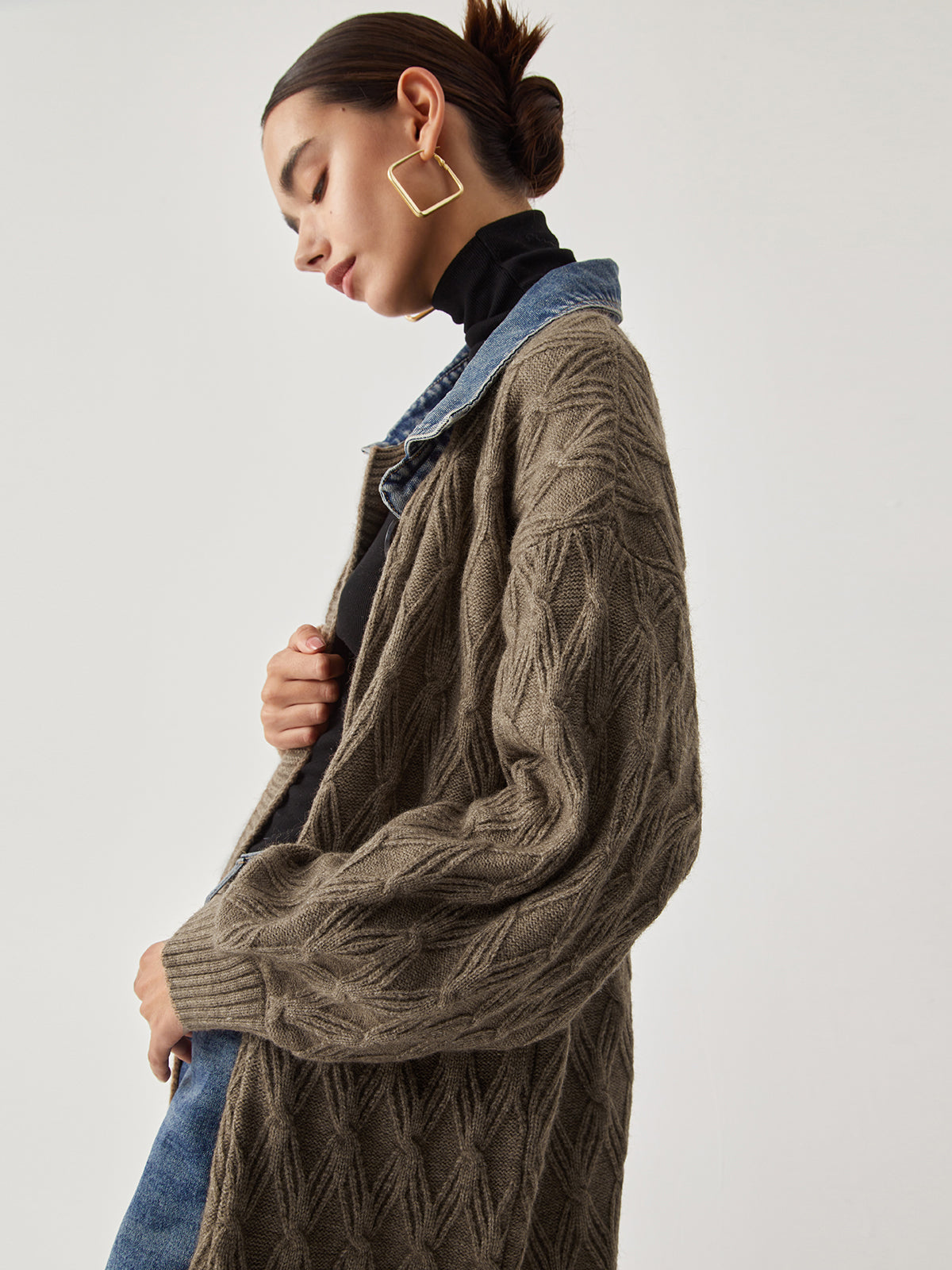 Diamond Stitch Knitting Longline Cardigan with Button Closure