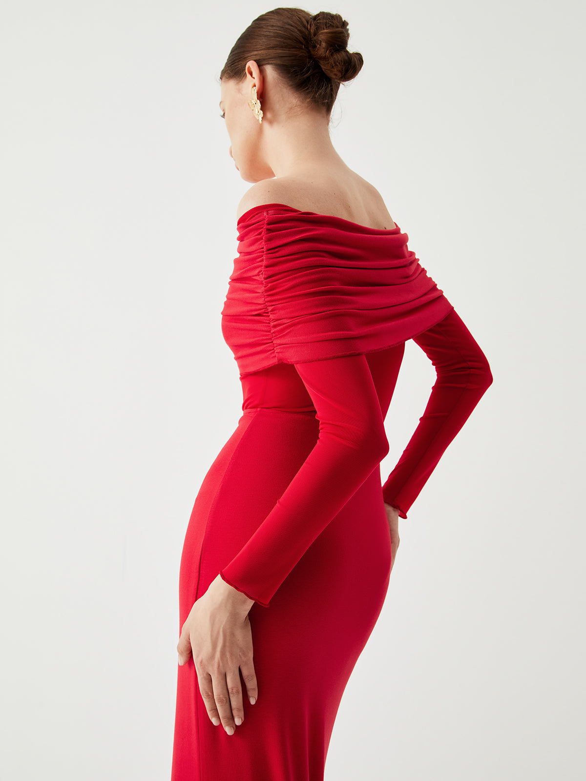 Semi-Sheer Off-Shoulder Mesh Long Sleeve Long Dress for Elegant Evening Wear