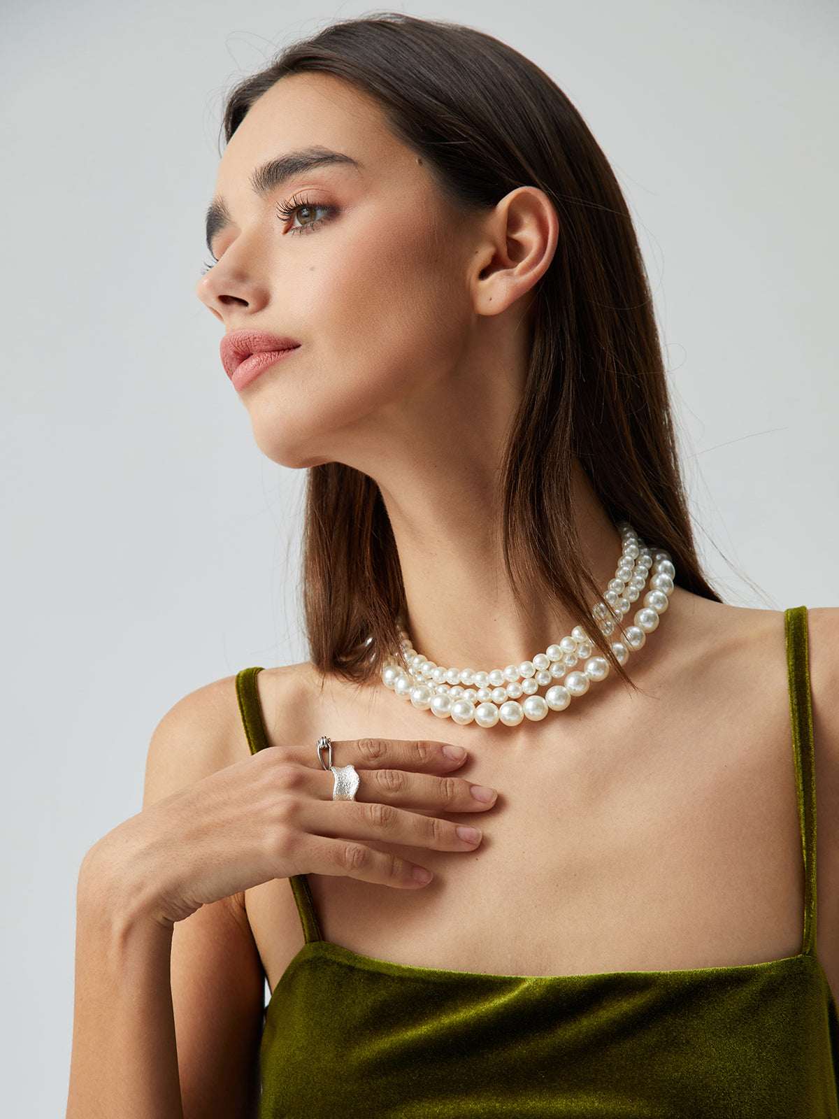 Treble Layers Pearl Necklace Elegant Timeless Design