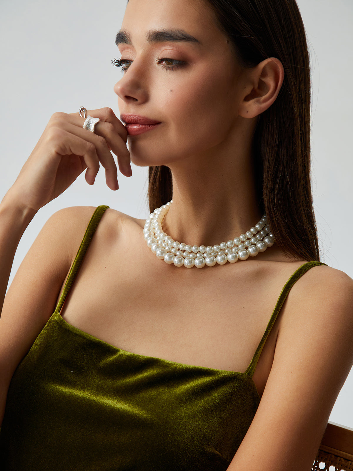 Treble Layers Pearl Necklace Elegant Timeless Design