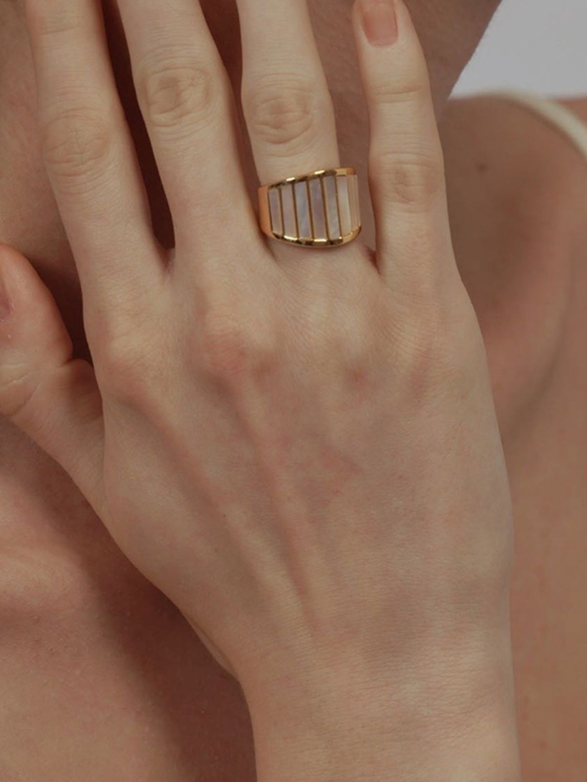 Pinctada Decor Ring Handcrafted Elegant Pearl Jewelry