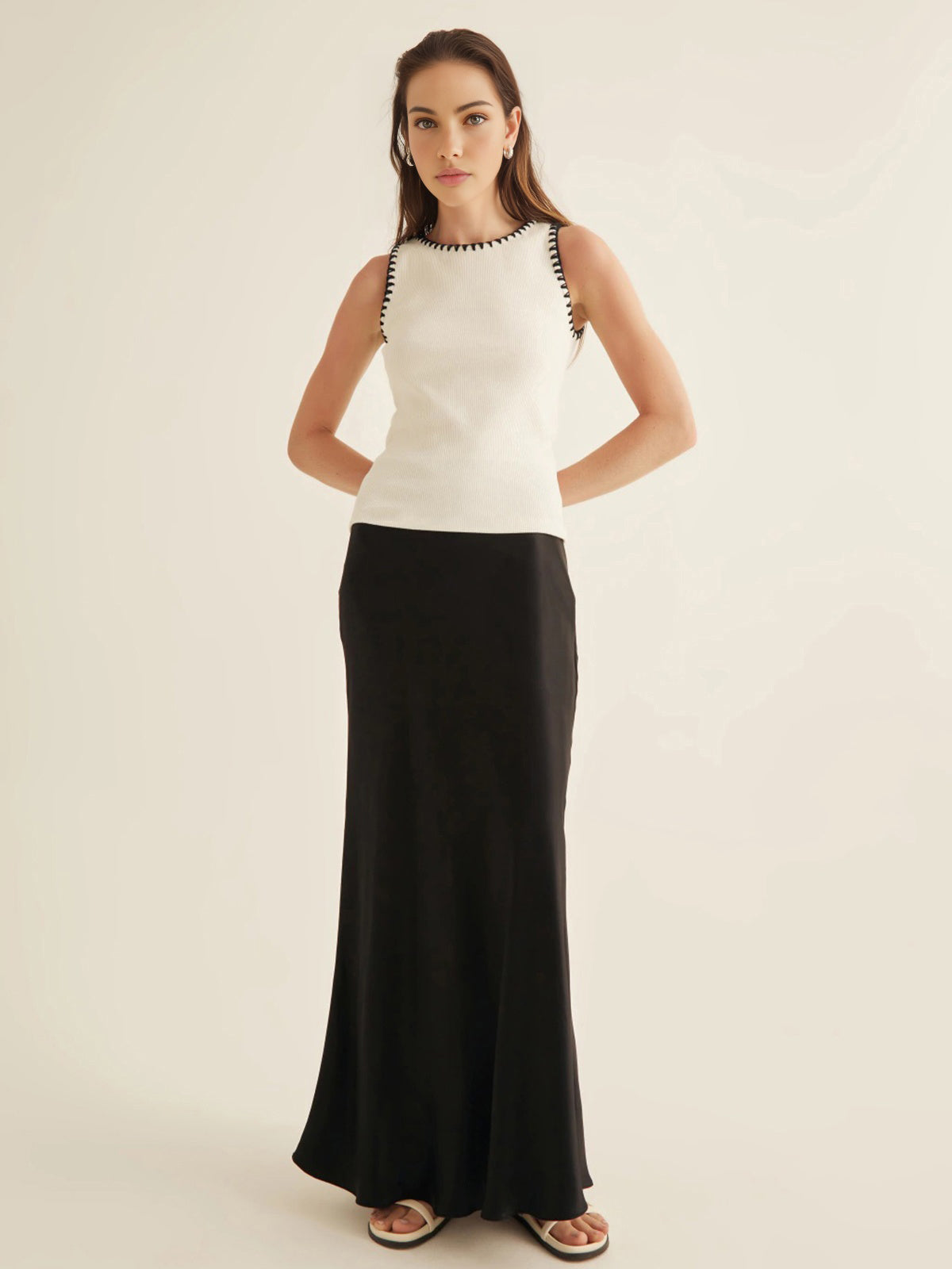 Minimalism Contrast Trim Sweater Vest - Trendy Layering Knitwear Essential