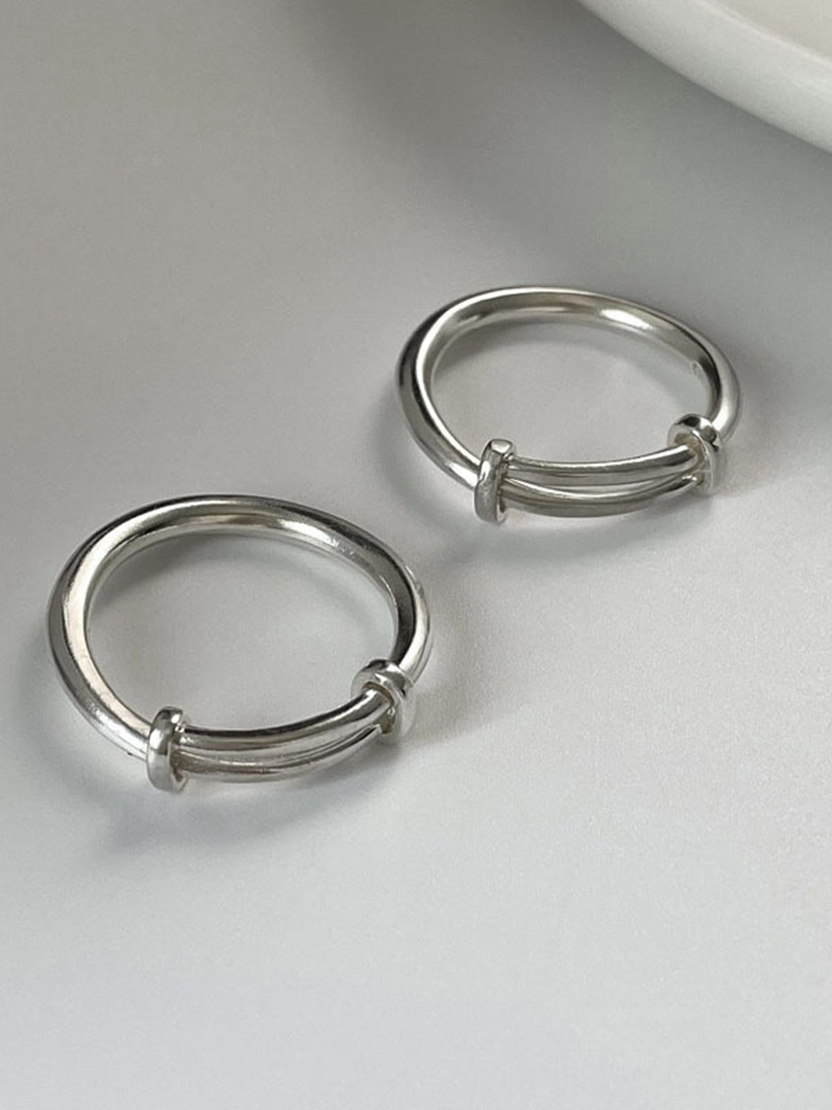 Minimalism Adjustable Ring - Elegant Everyday Silver Jewelry for Women