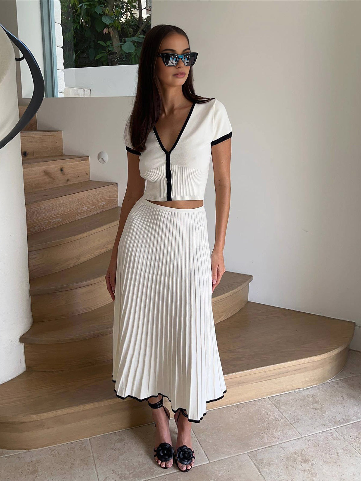 Minimalism Contrast Trim Sweater Skirt Set Cozy Winter Outfit Essentials