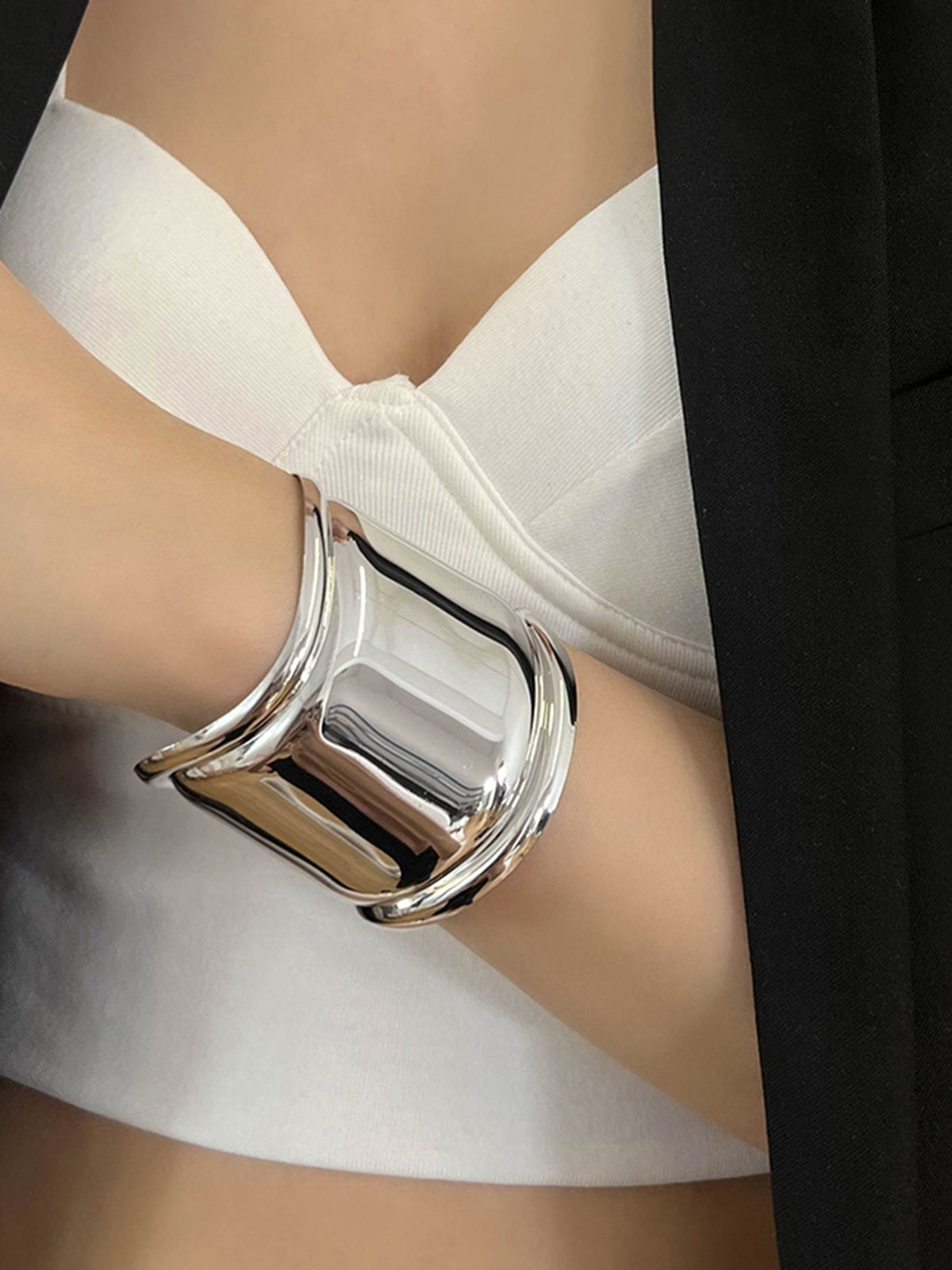 Metallic Wide Cuff Bracelet Women Fashion Jewelry Accessory