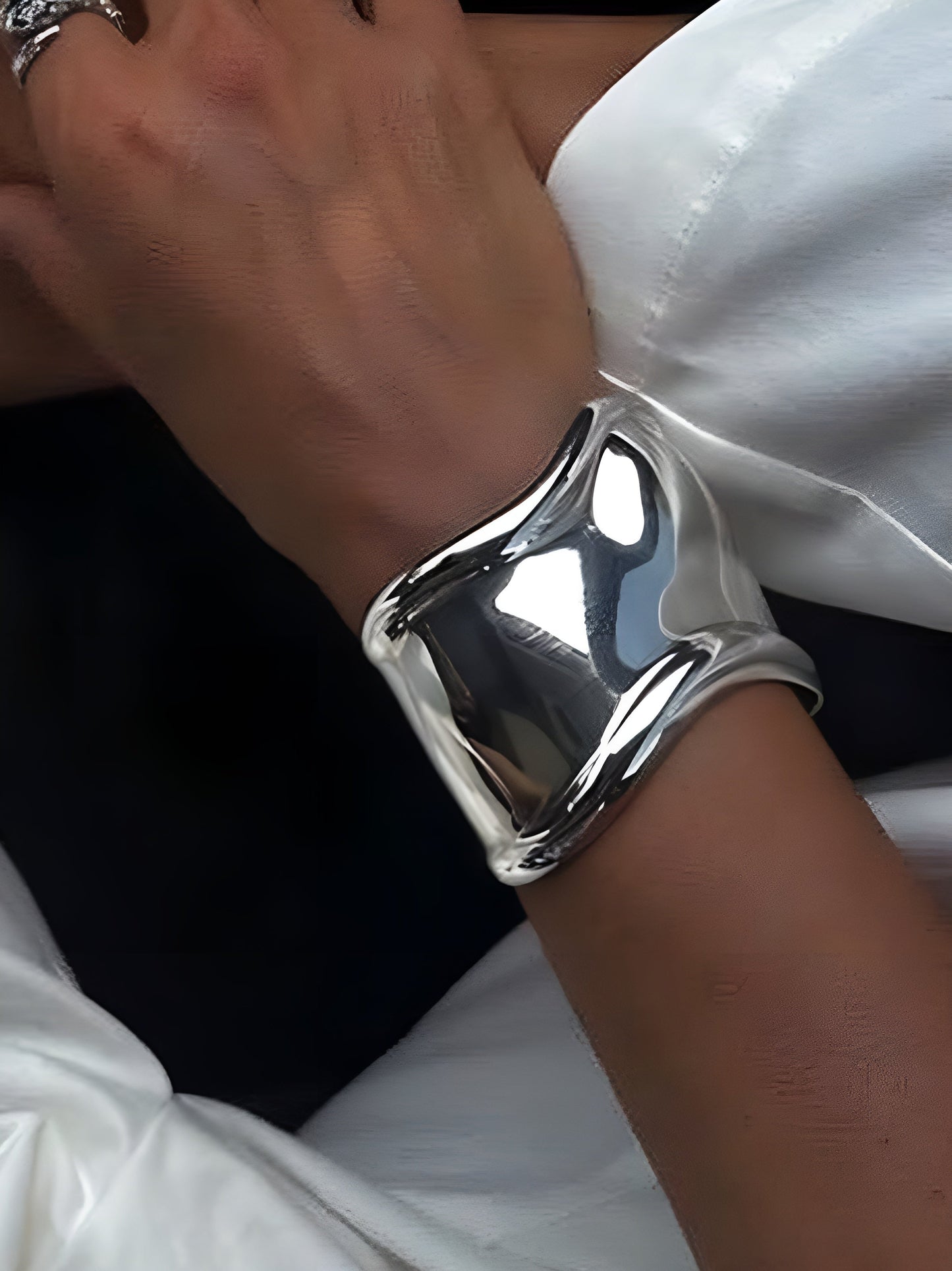 Metallic Wide Cuff Bracelet Women Fashion Jewelry Accessory
