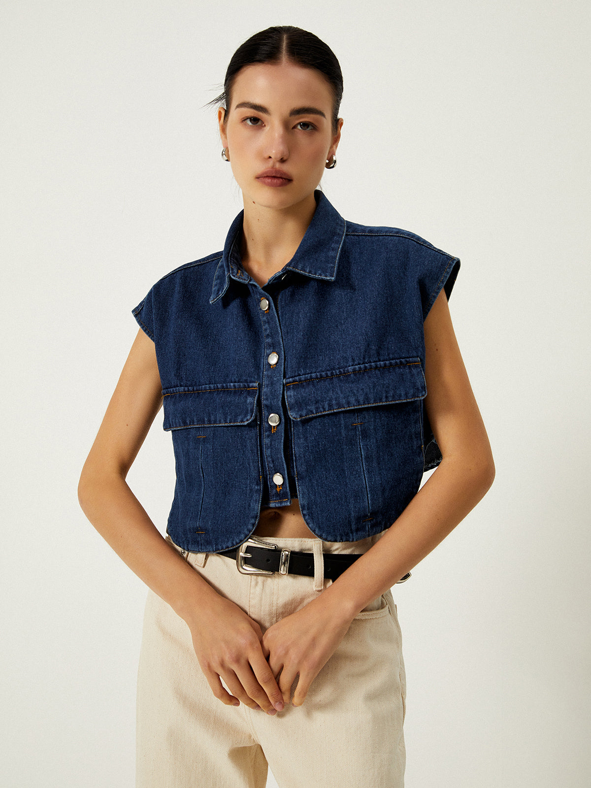 Denim Pockets Turn Down Collar Vest with Button-Up Front