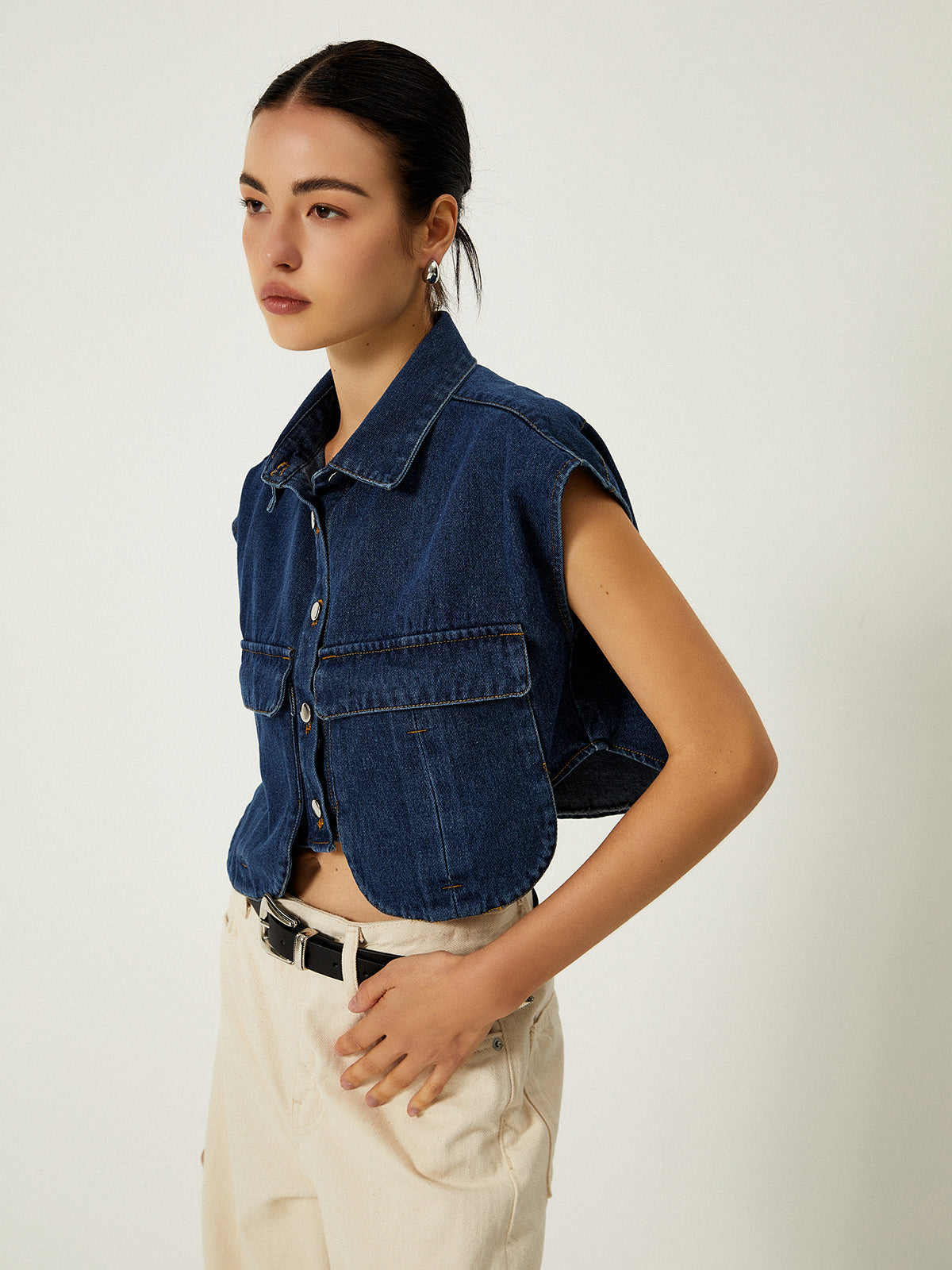 Denim Pockets Turn Down Collar Vest with Button-Up Front