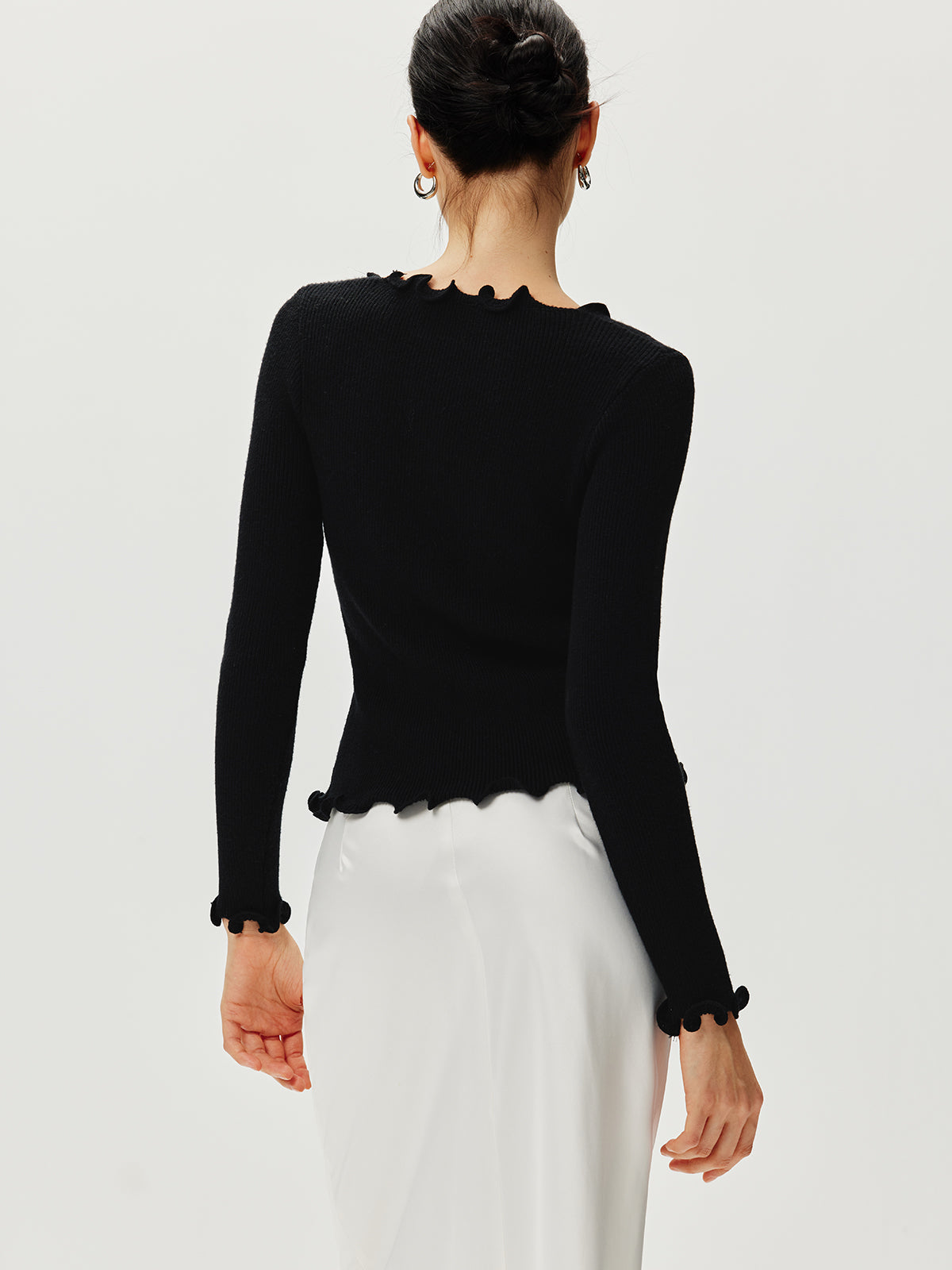 Rhinestone Bow Lettuce Trim Sweater with Elegant Design