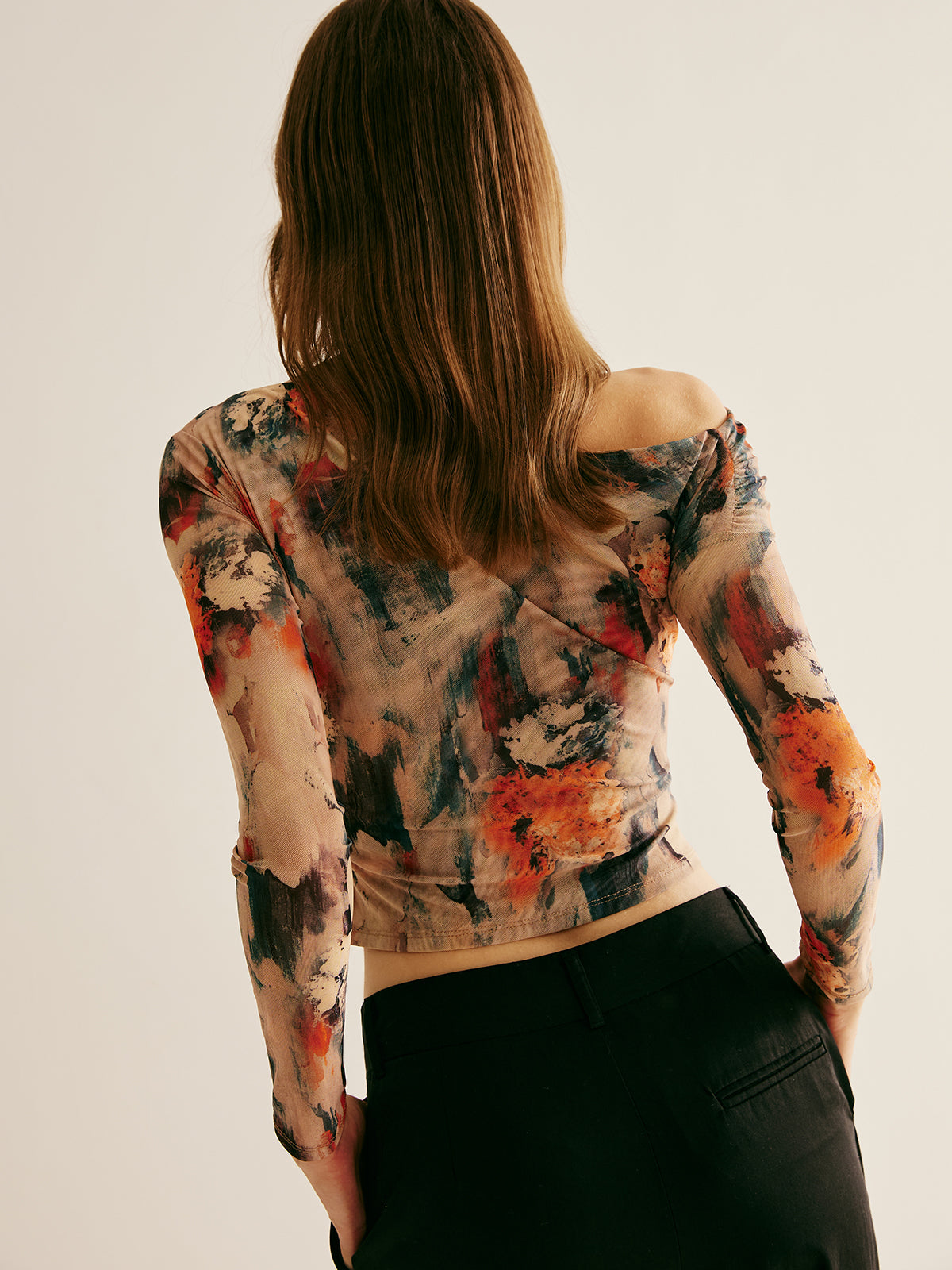 Retro Asymmetrical Collar Crop T-Shirt for Trendy Casual Wear