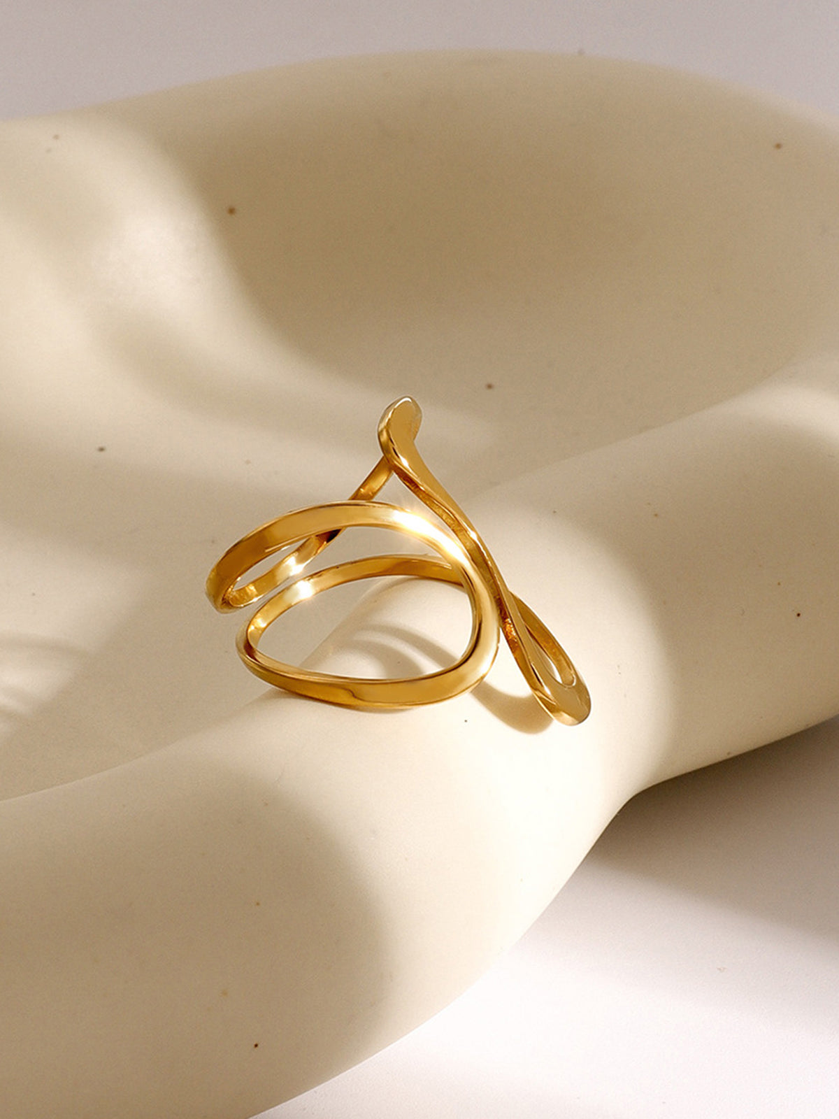 1pc Irregular Golden Whirl Open Ring Adjustable Unique Design