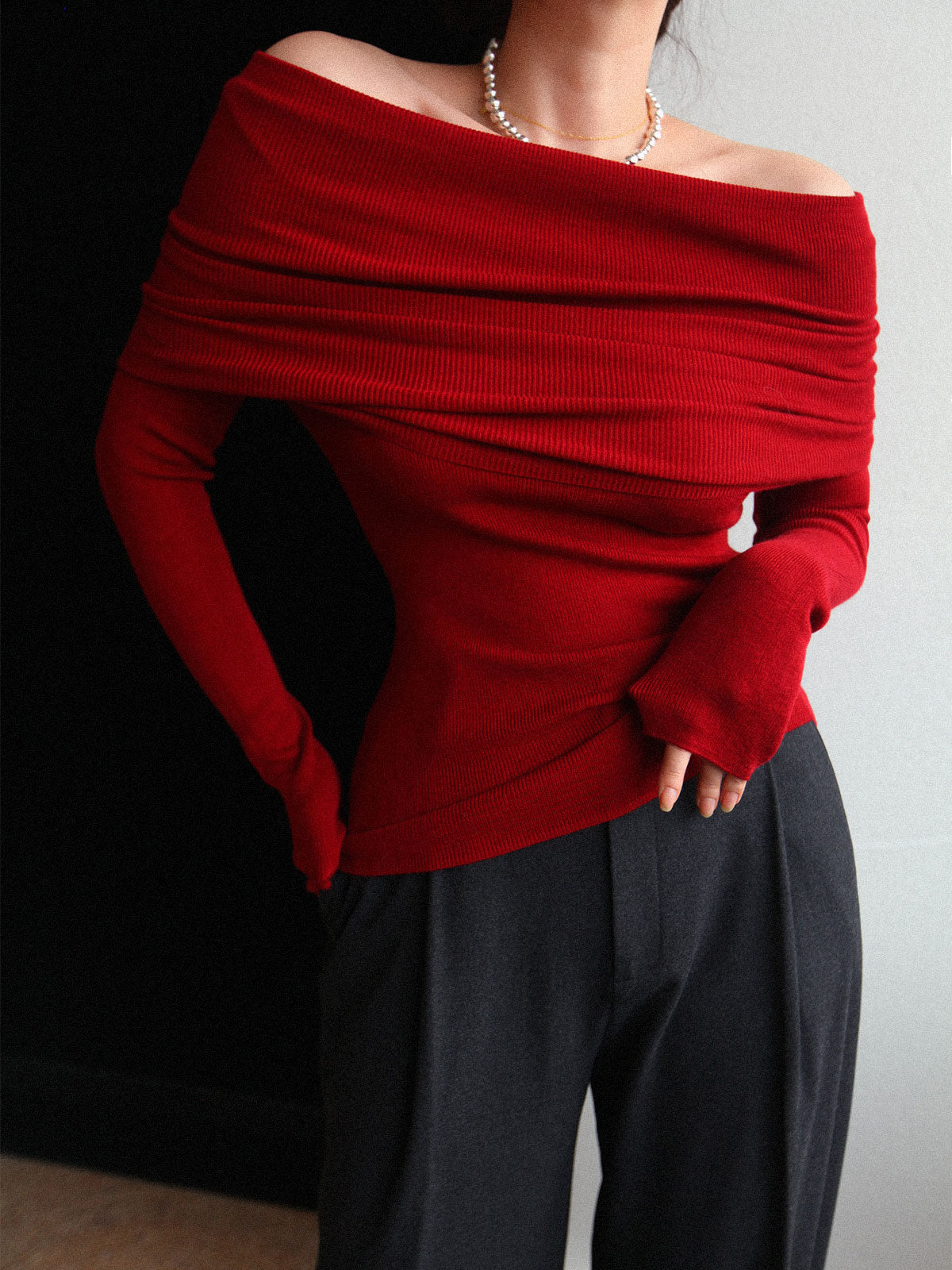 Wool-Blend Elegant Ruched Slim Sweater for Women with Crew Neck