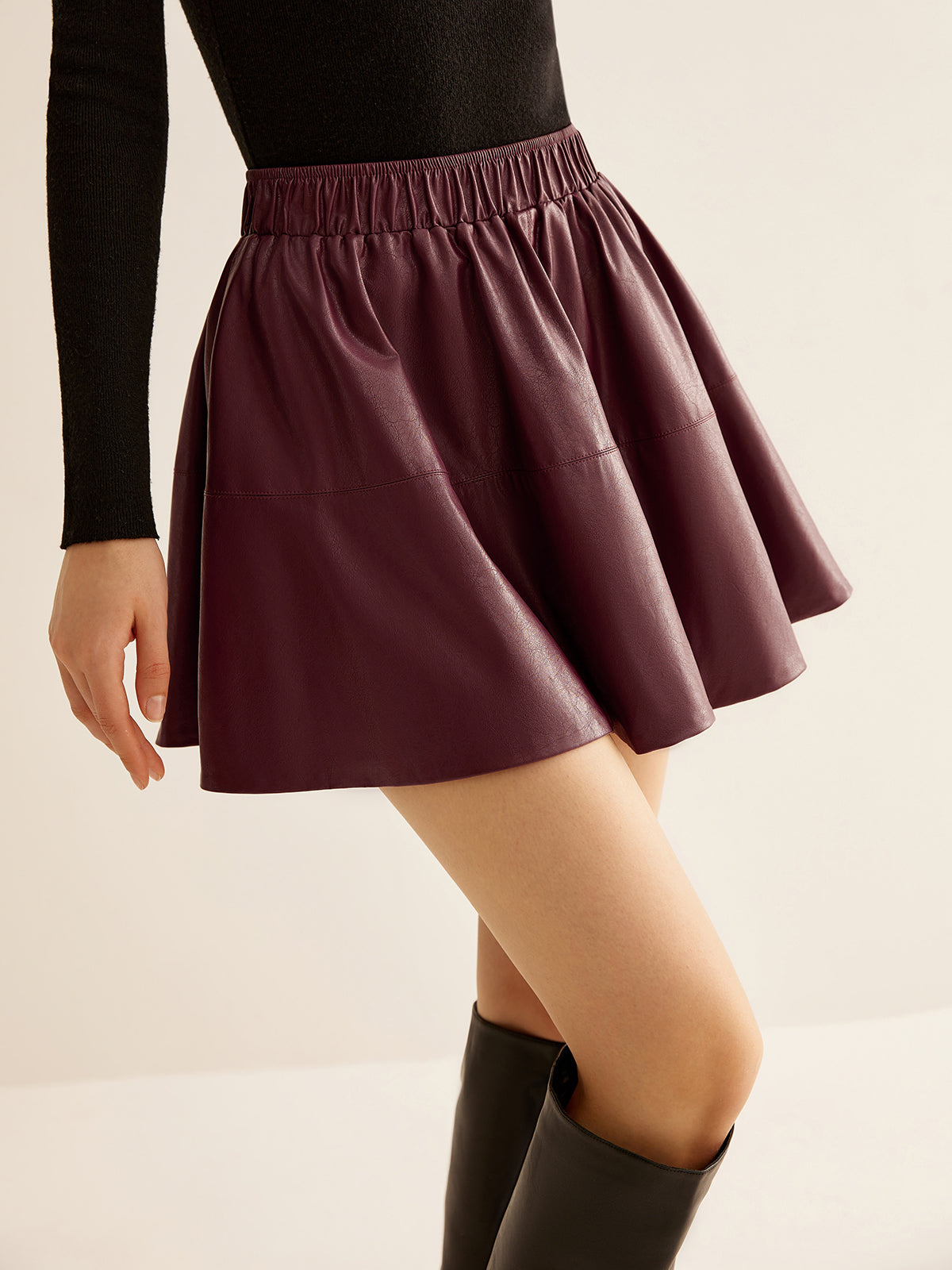 Elastic Waist Pleated PU Leather Skirt with High-Waisted Fit