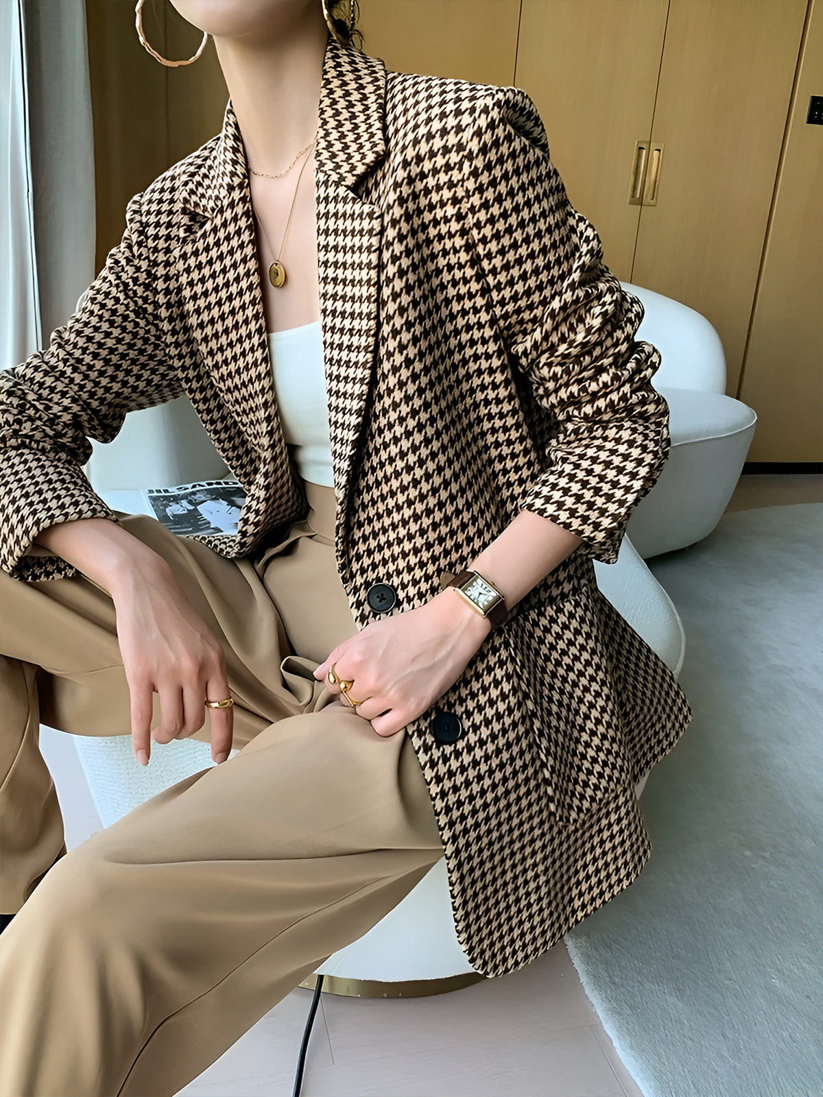 Houndstooth Split Blazer With Belt - Women's Fashionable Office Outerwear