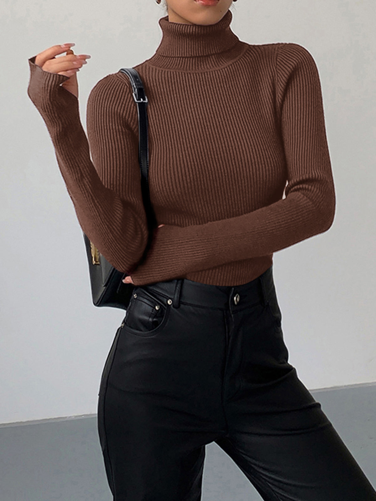 Minimalist Turtleneck Slim Knit Top for Women - Versatile Winter Apparel