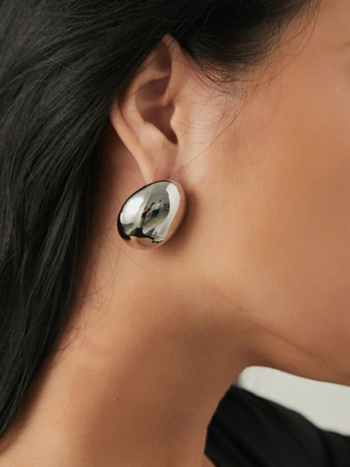 Minimalist Oval Stud Earrings for Everyday Wear