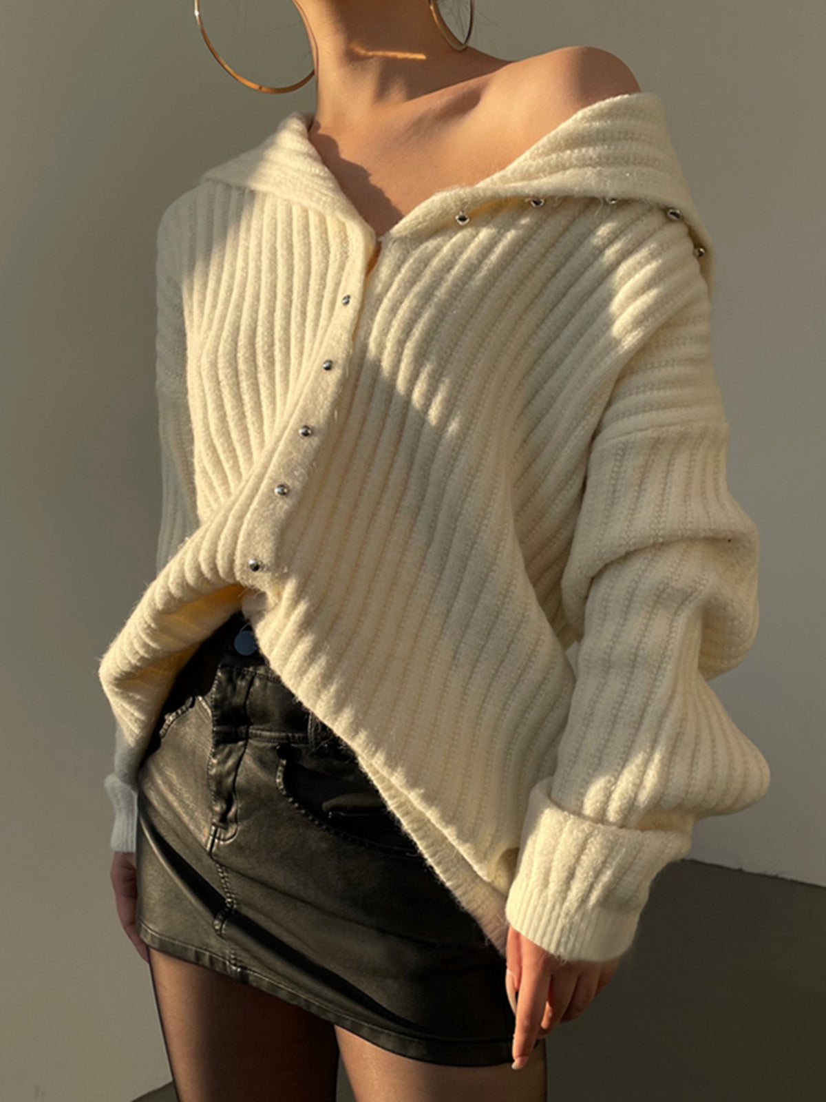 Elegant Button Cardigan for Casual or Formal Wear