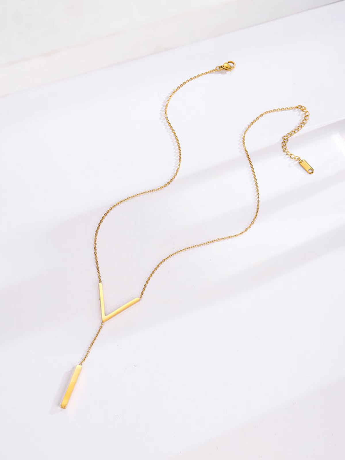 Geometric Pendant Chain Necklace Adjustable Length Unisex