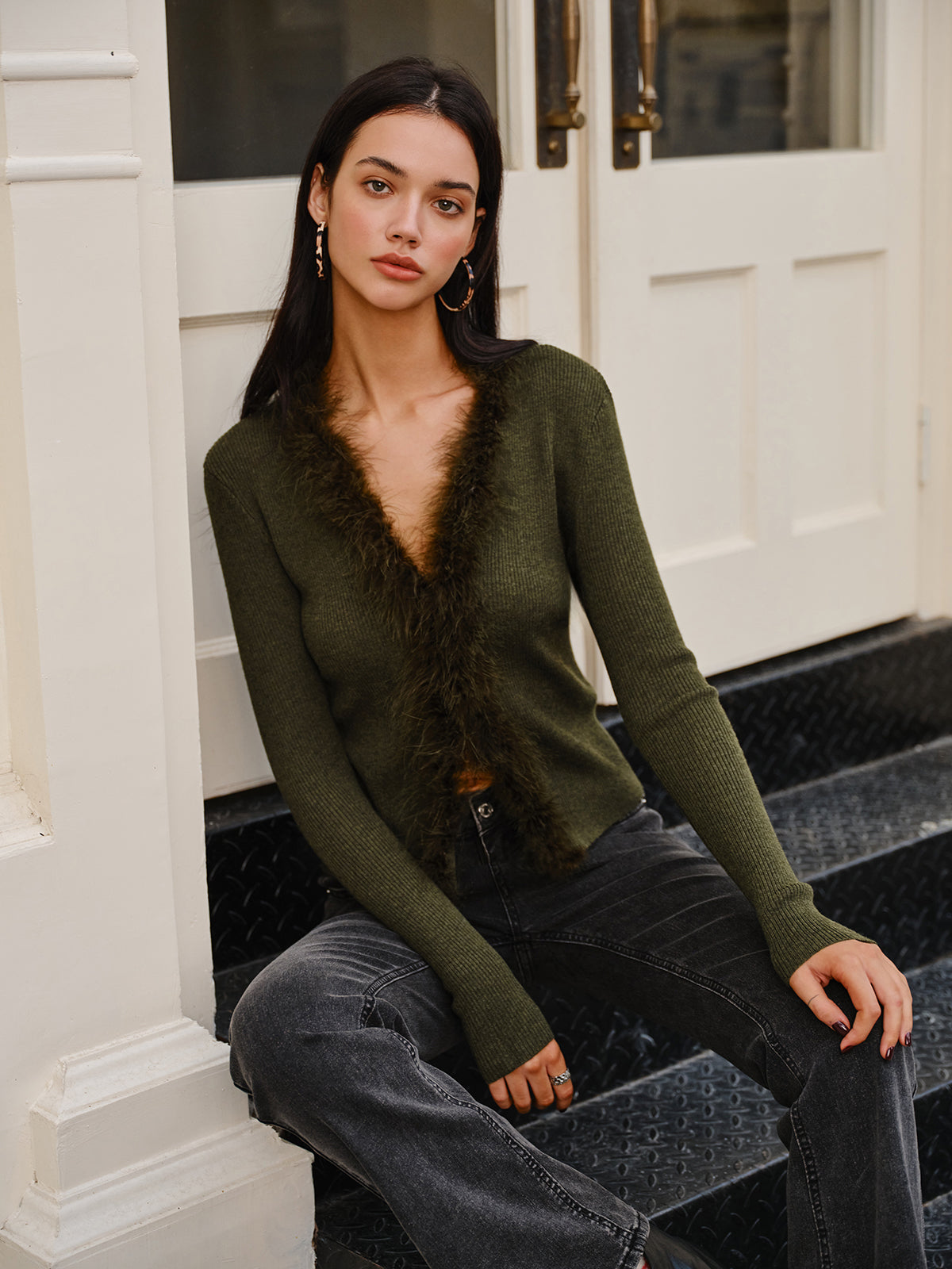 Feather Trim Wool-Blend Slim Sweater with Elegant Crew Neck