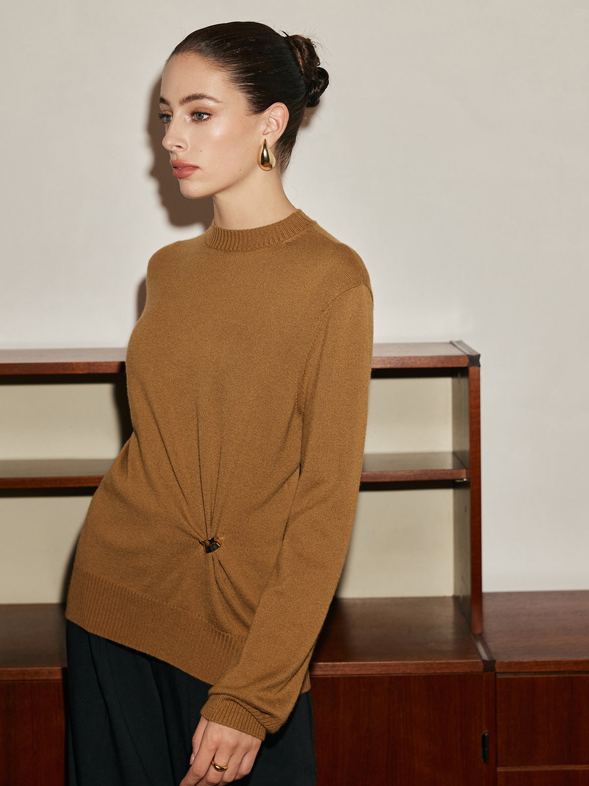 Wool-Blend Metal Knotted Sweater for Women | Cozy Winter Fashion