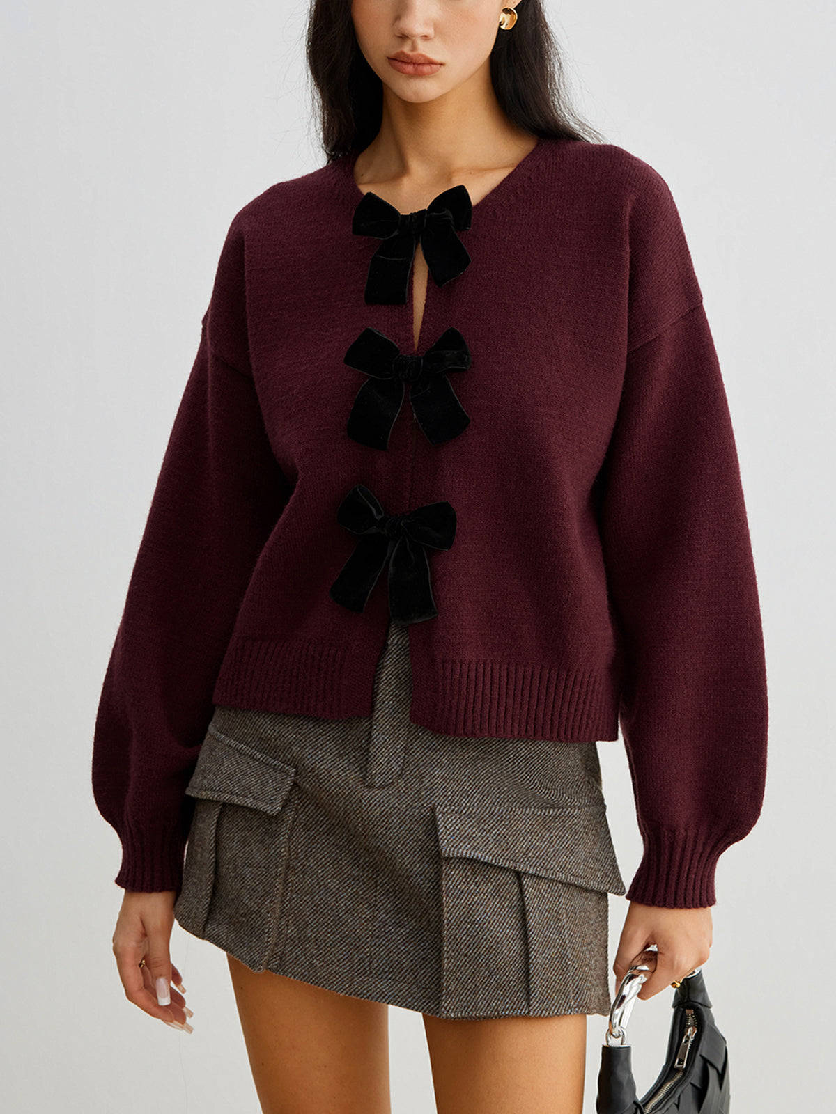 Velvet-Bow Lantern Sleeve Sweater Elegant Casual Fall Fashion