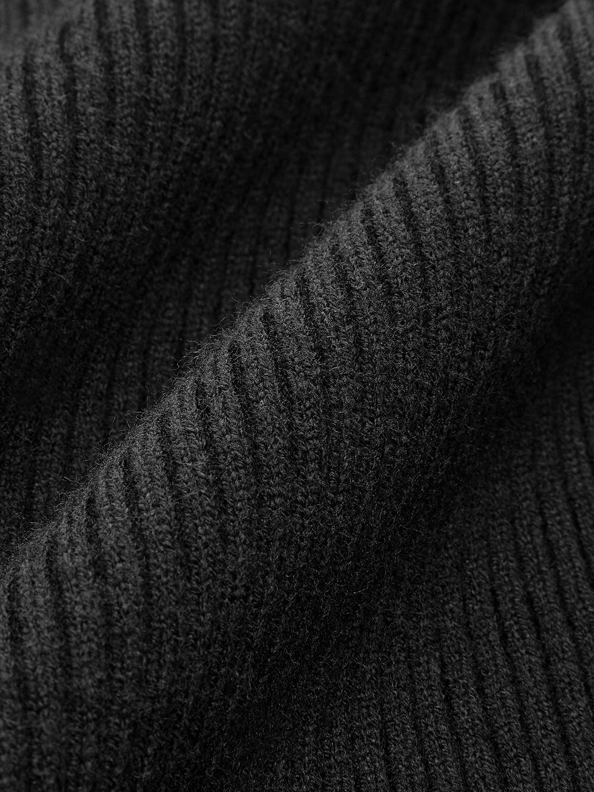 Minimalist Turtleneck Slim Knit Top for Women - Versatile Winter Apparel